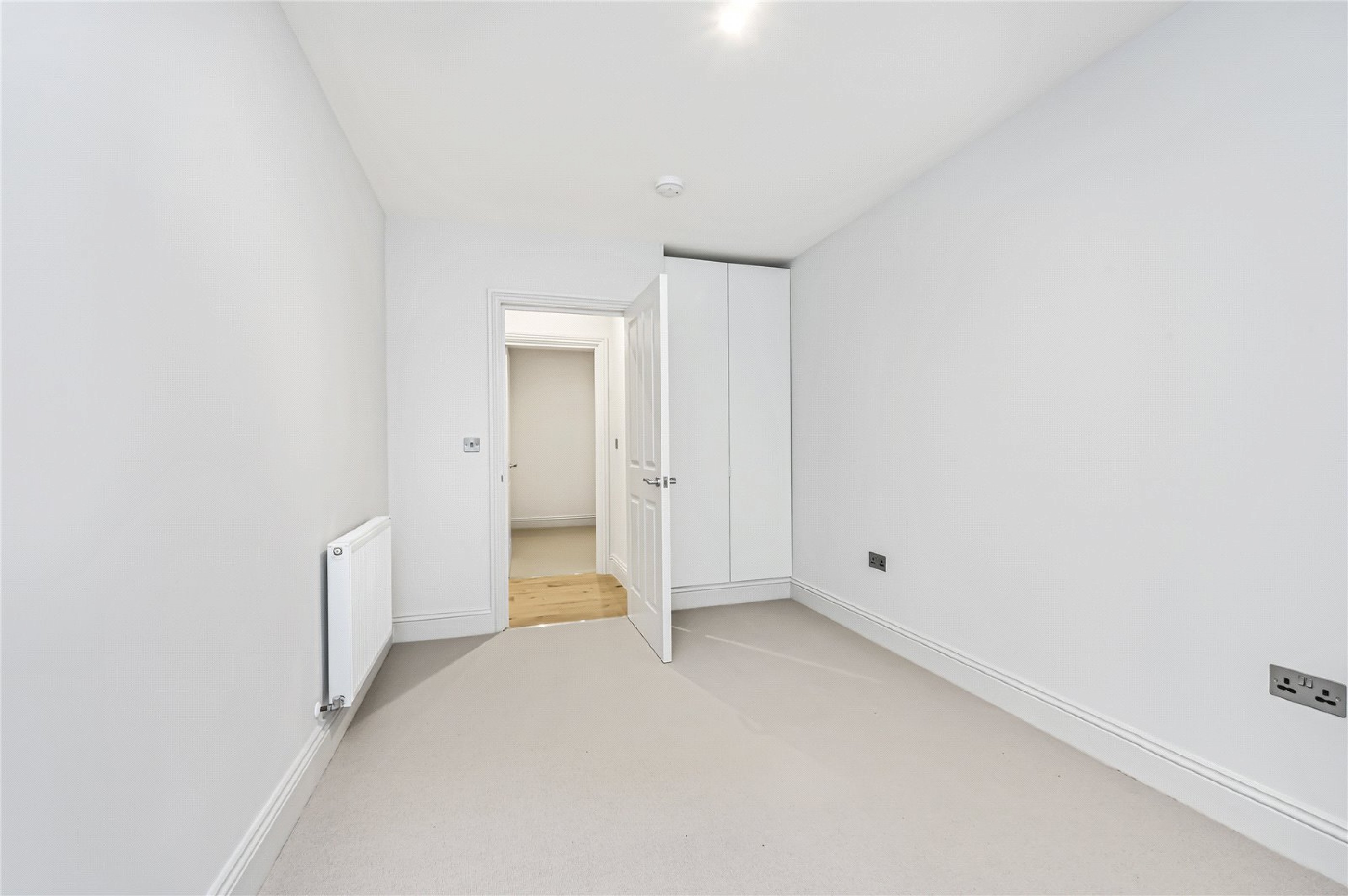 Images for London EAID:4101633374 BID:FLS