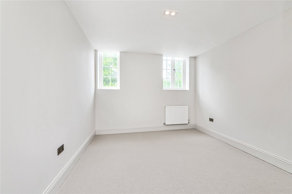 Images for London EAID:163099177 BID:FLS