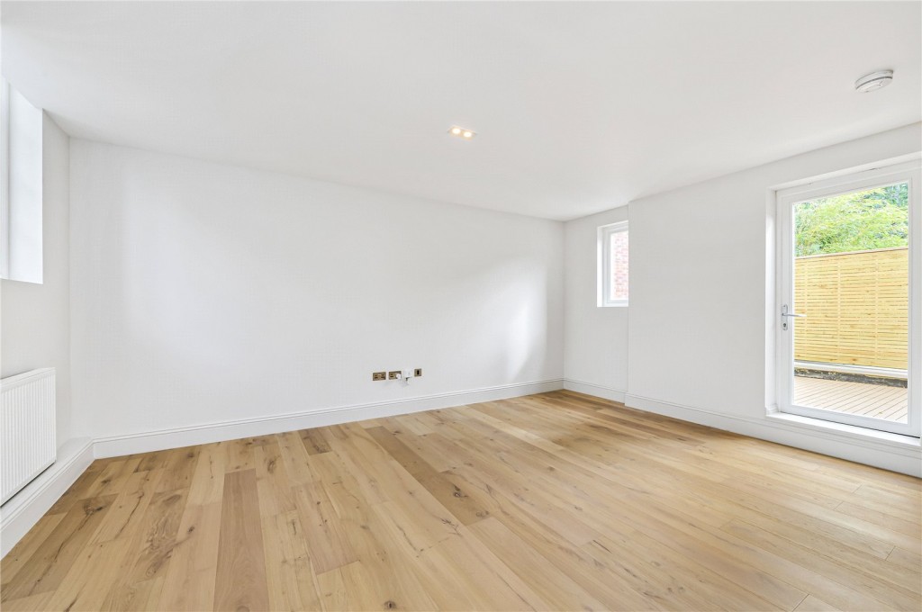 Images for London EAID:163099177 BID:FLS