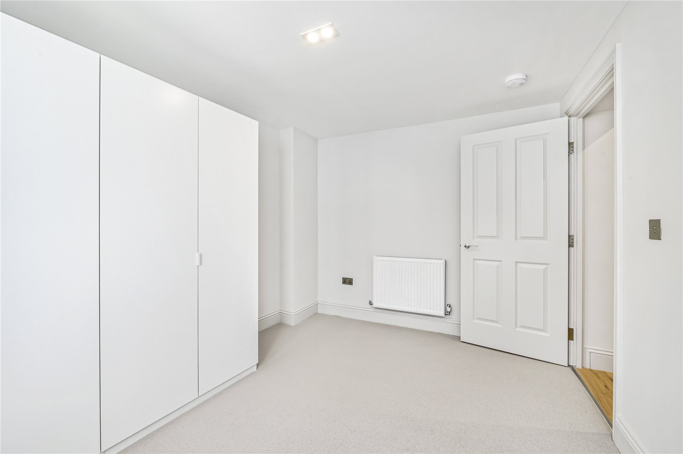 Images for London EAID:163099177 BID:FLS