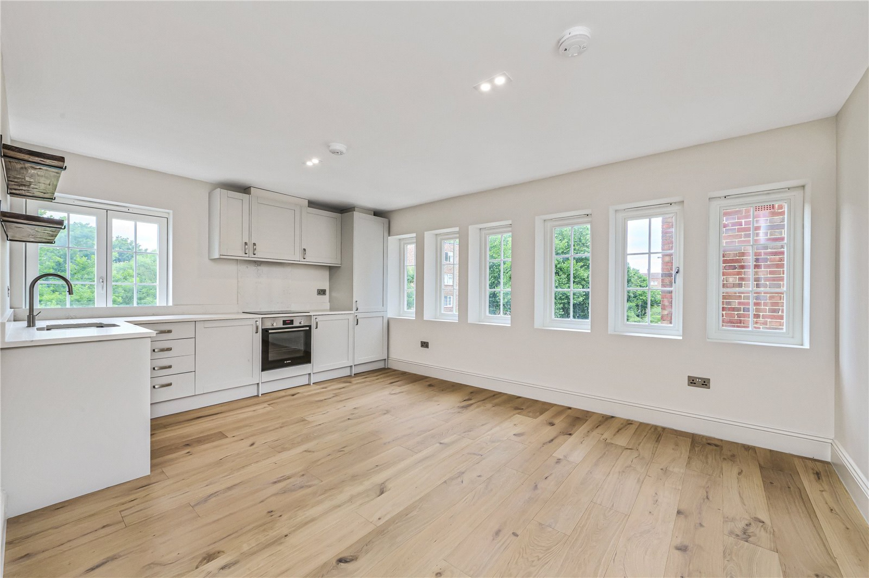 Images for London EAID:163099177 BID:FLS