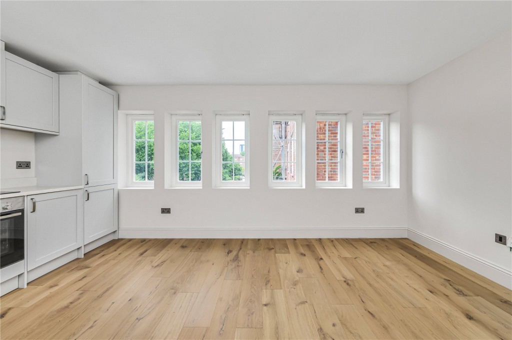Images for London EAID:163099177 BID:FLS