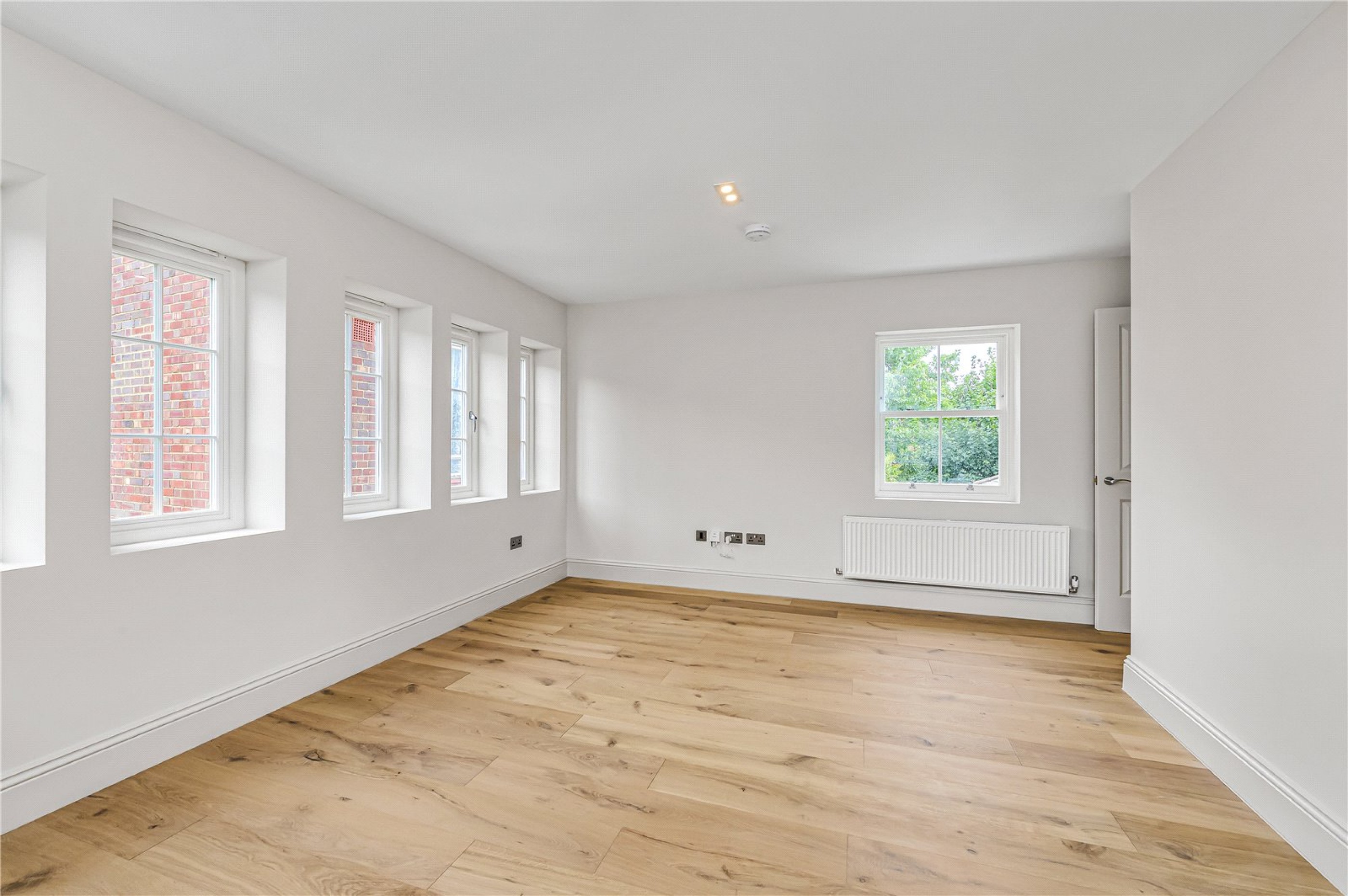 Images for London EAID:163099177 BID:FLS