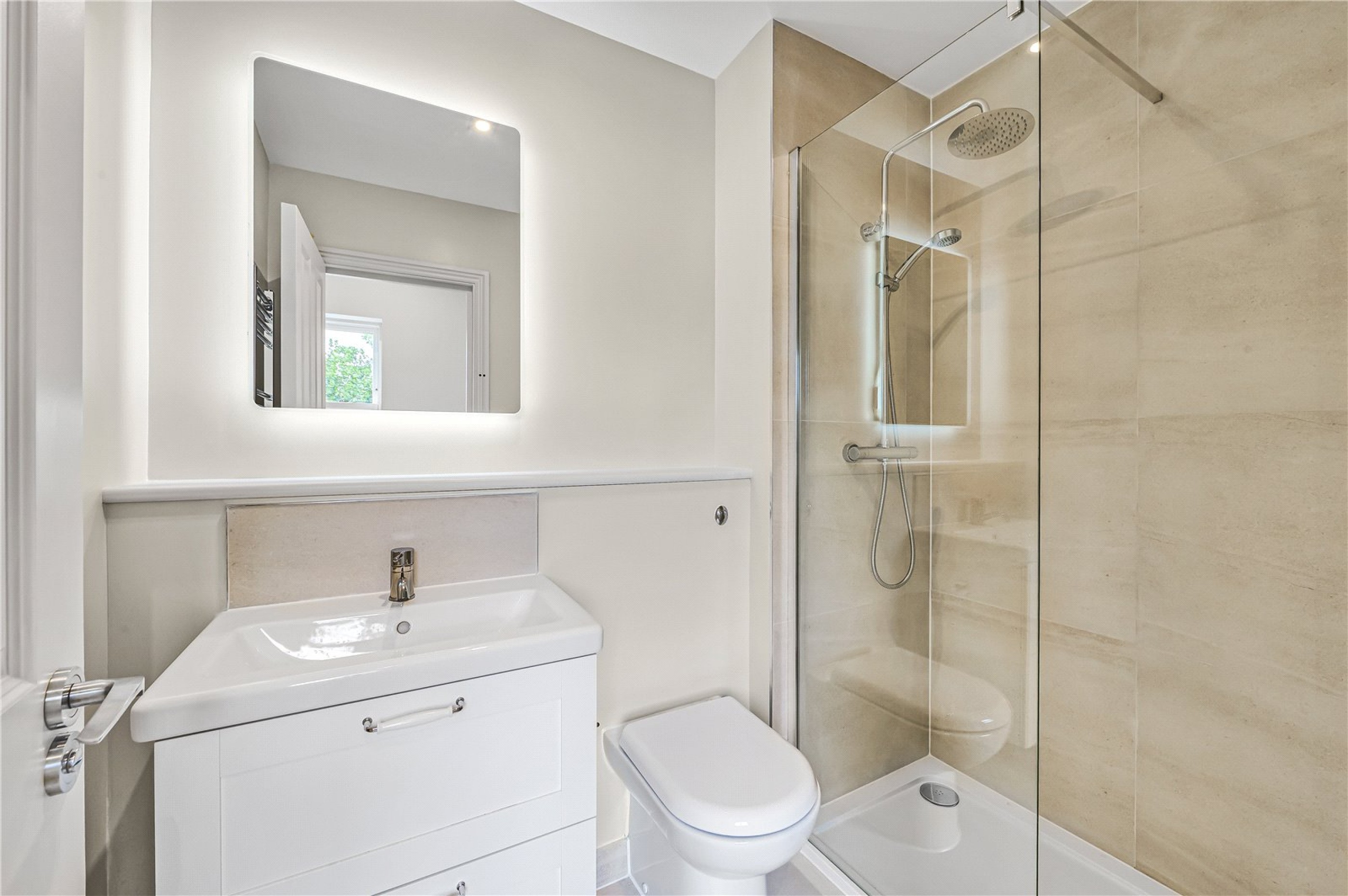 Images for London EAID:163099177 BID:FLS