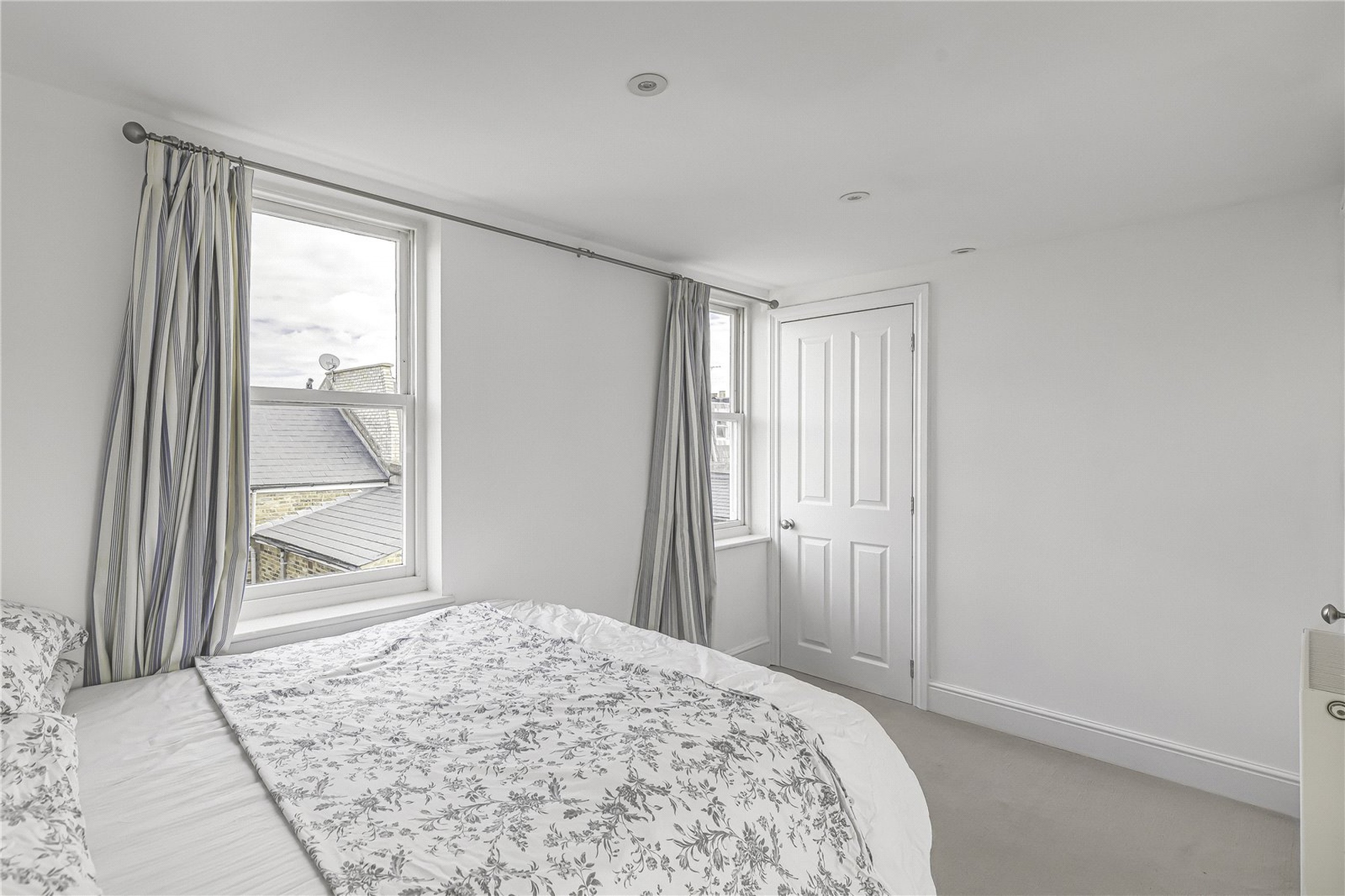 Images for Fulham EAID:163099177 BID:FLS
