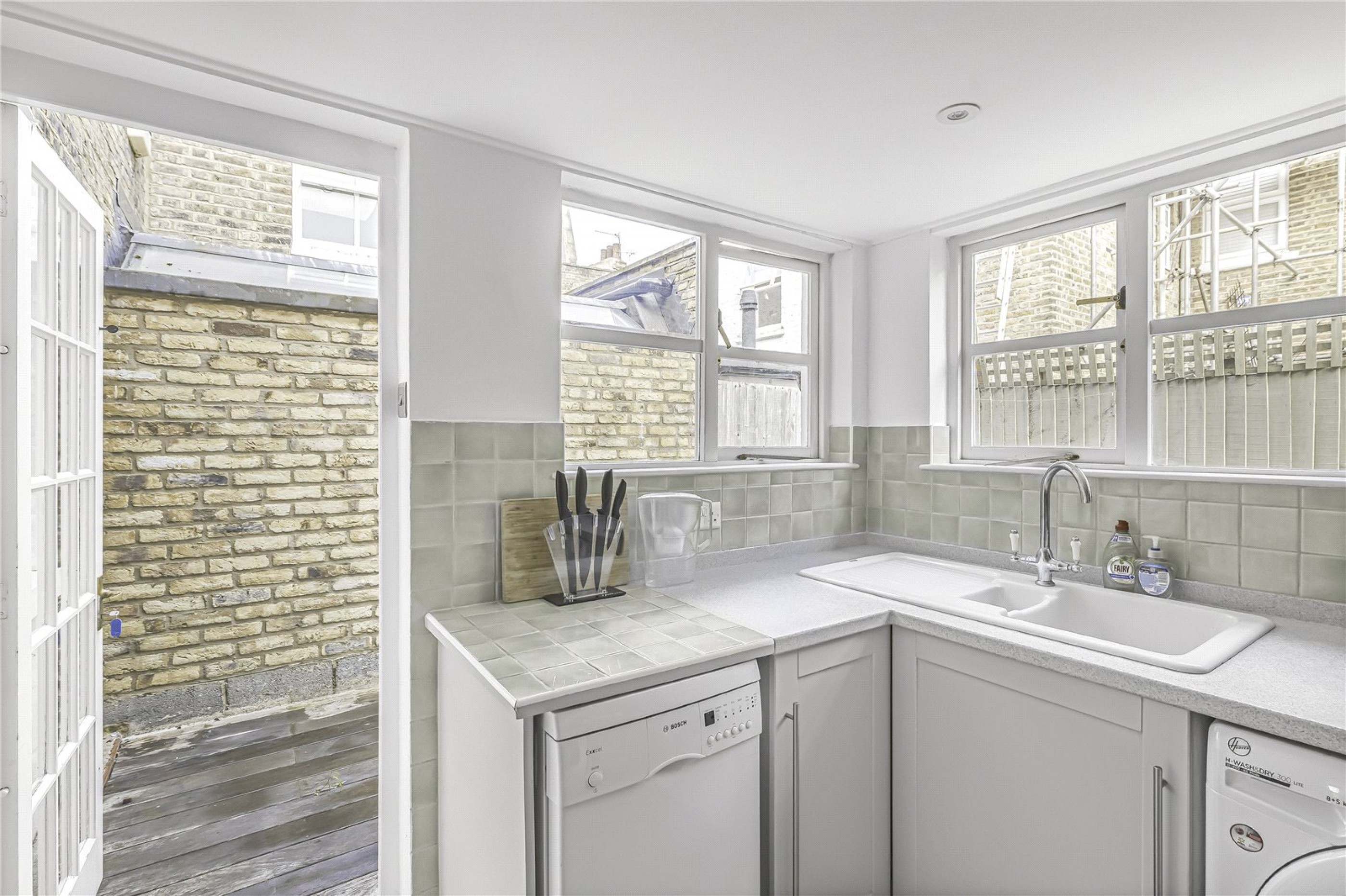 Images for Fulham EAID:163099177 BID:FLS
