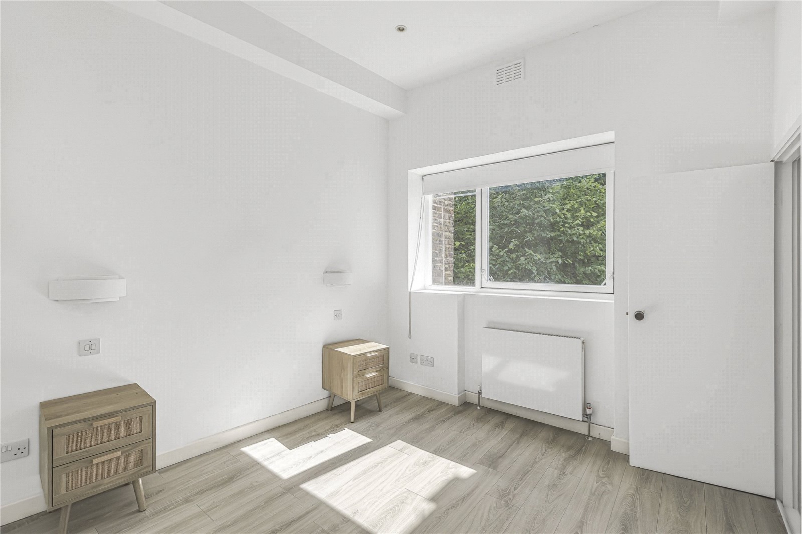 Images for London EAID:163099177 BID:FLS