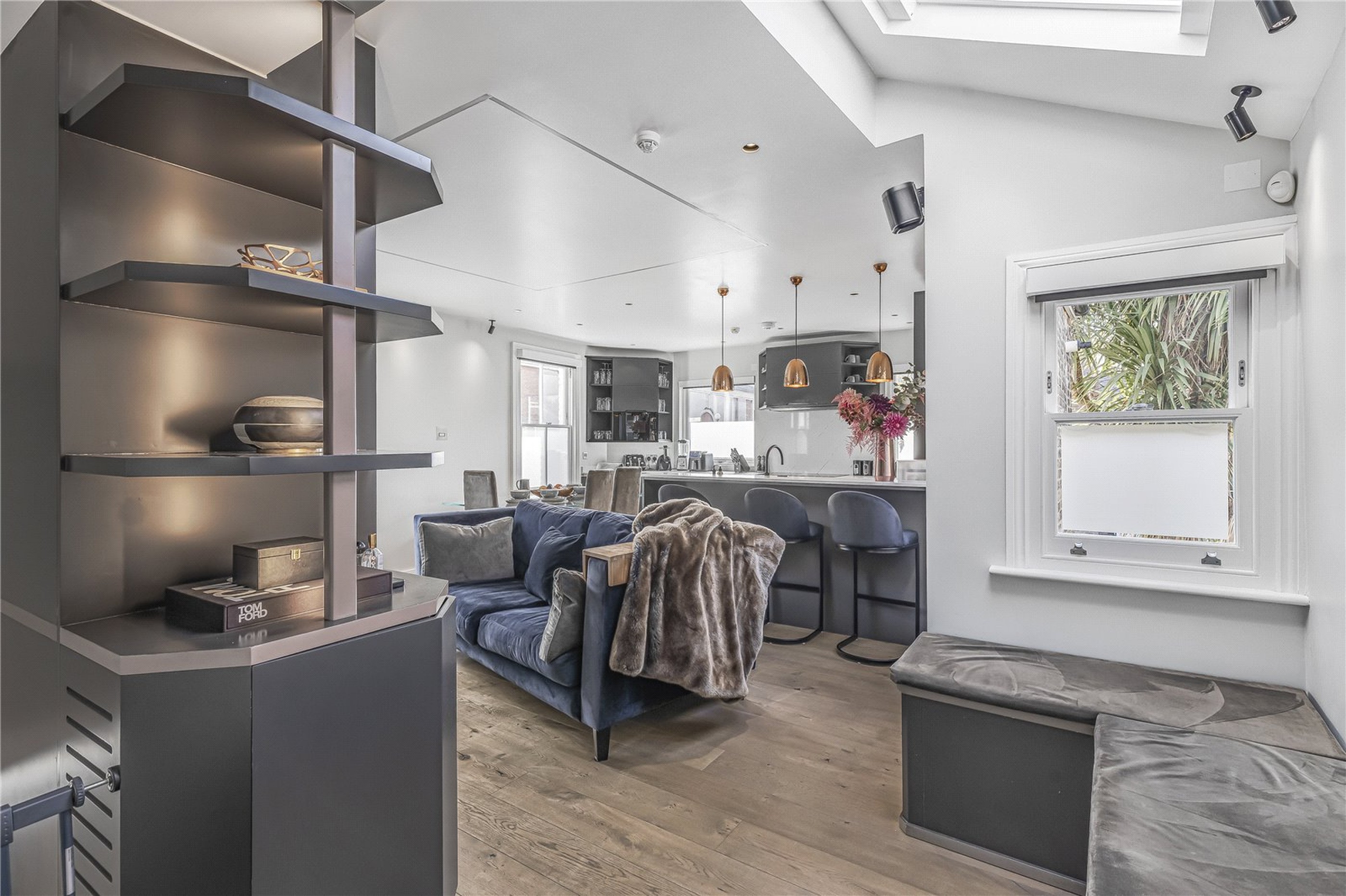 Images for London EAID:4101633374 BID:FLS