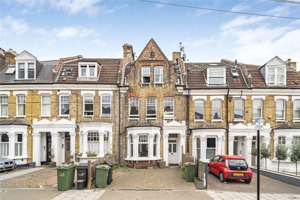 Images for London EAID:4101633374 BID:BLM
