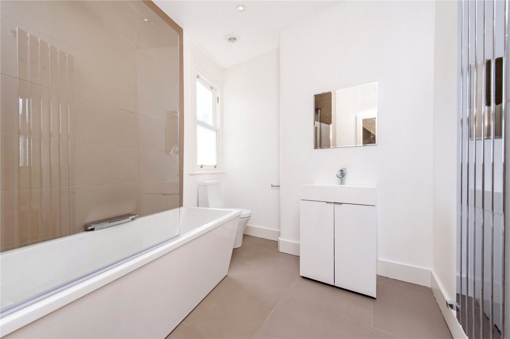 Images for Fulham EAID:4101633374 BID:FLS