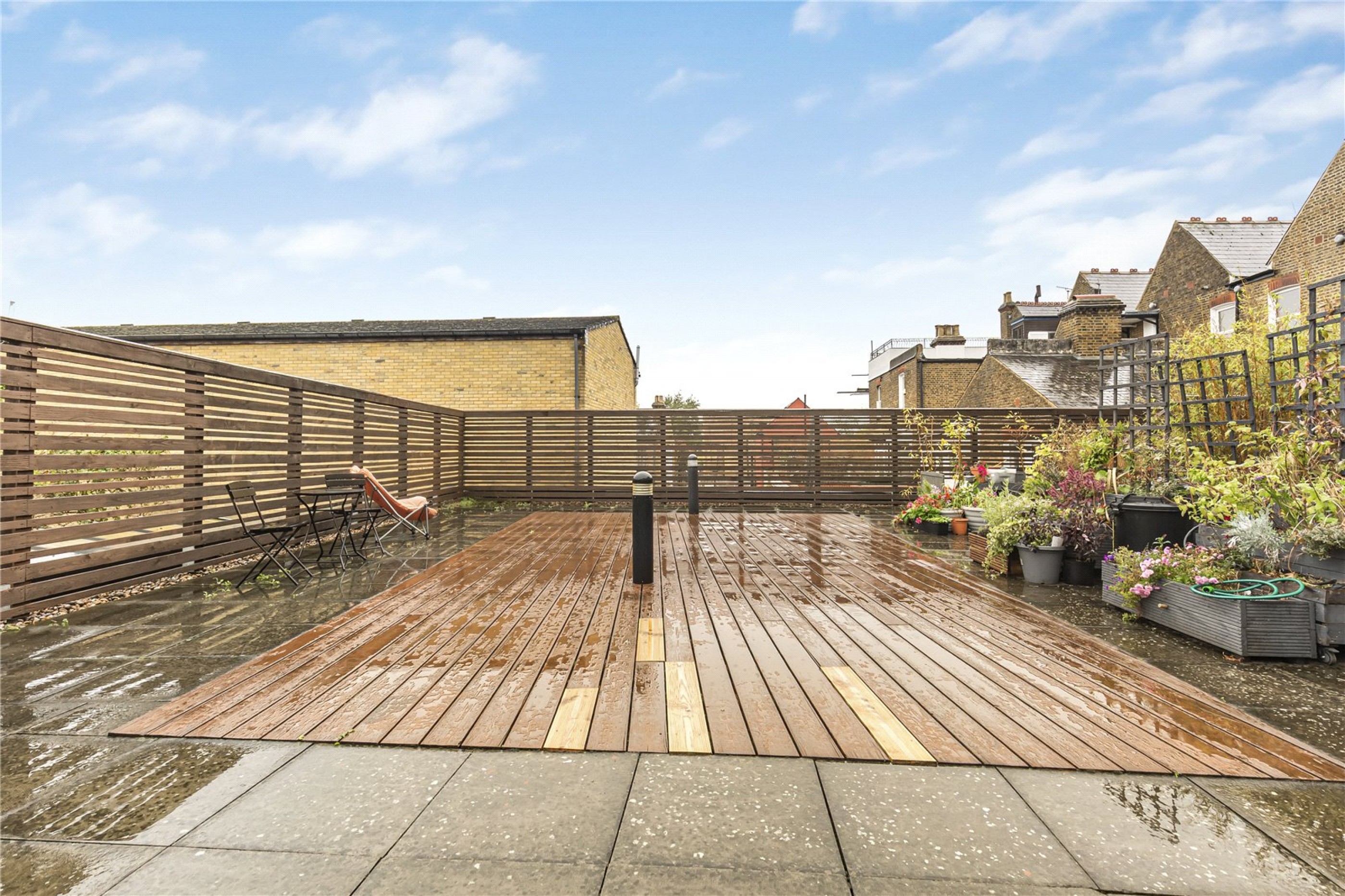 Images for London EAID:4101633374 BID:BLM