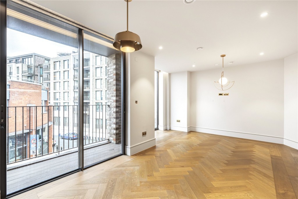 Images for London EAID:4101633374 BID:FLS