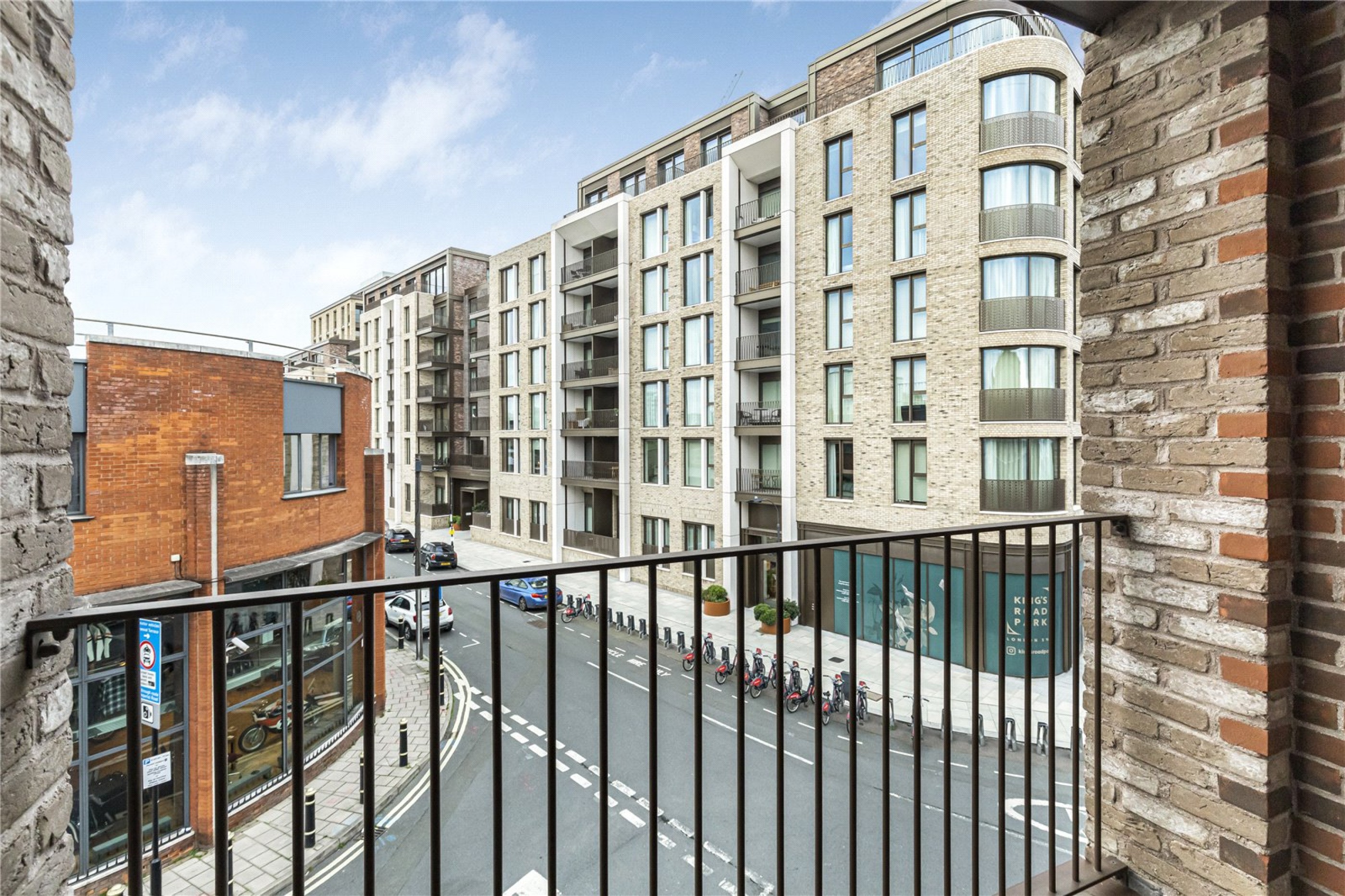 Images for London EAID:4101633374 BID:FLS