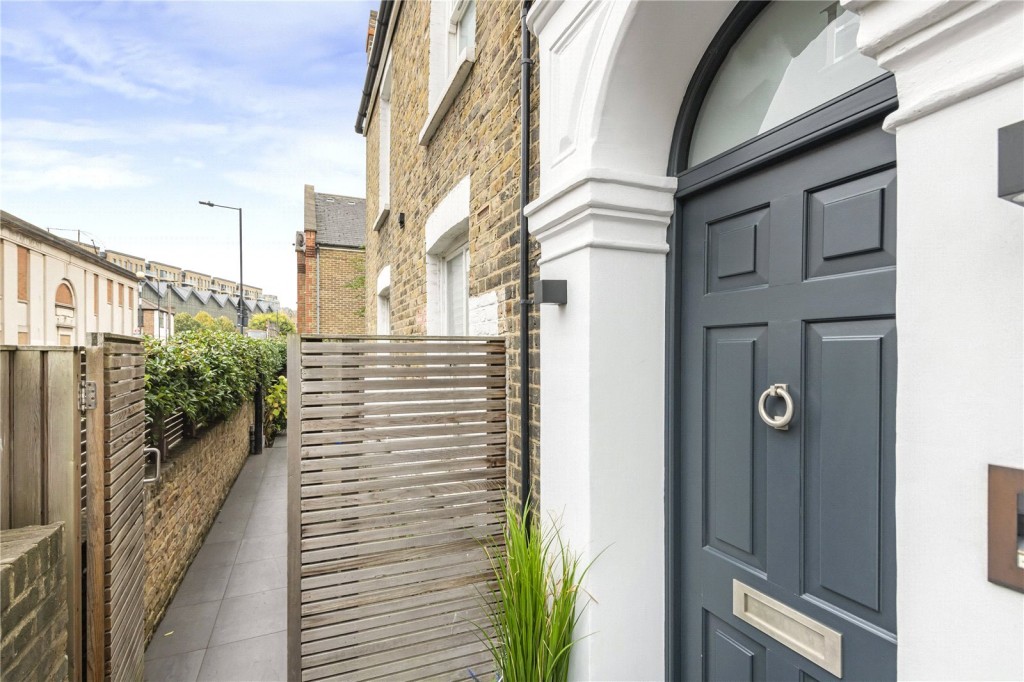 Images for London EAID:4101633374 BID:FLS