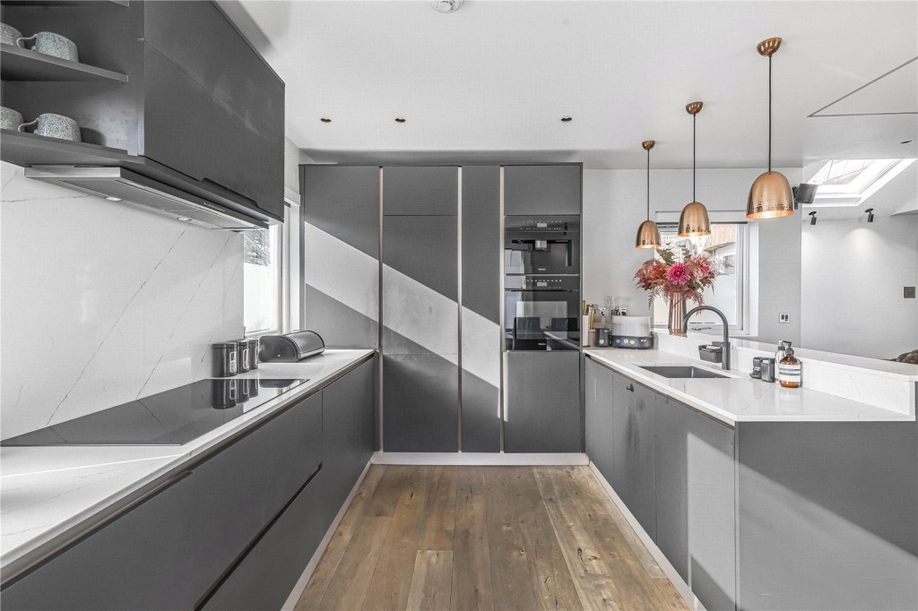 Images for London EAID:4101633374 BID:FLS