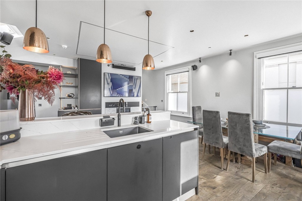 Images for London EAID:4101633374 BID:FLS