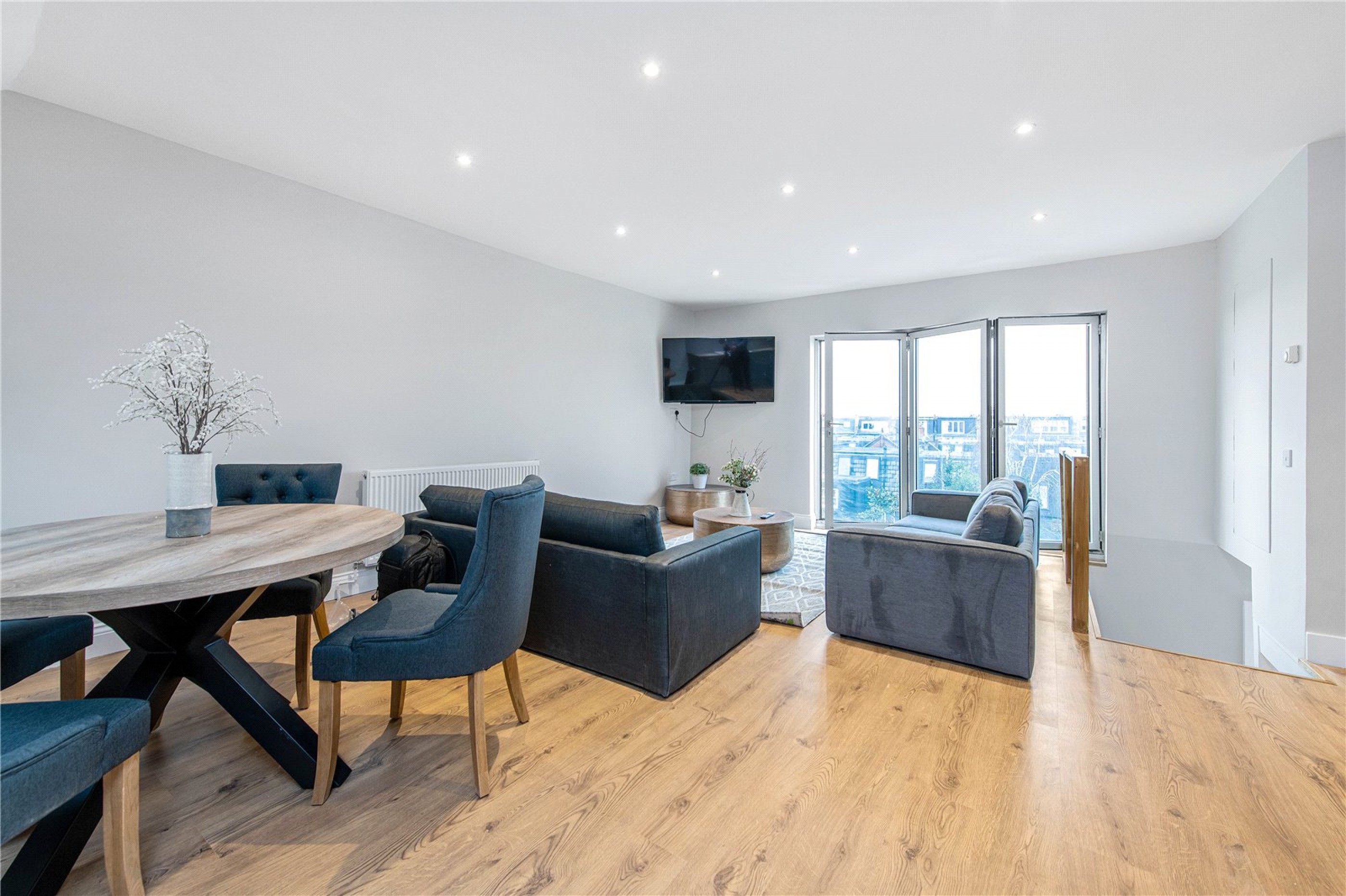 Images for Fulham, London EAID:163099177 BID:FLS