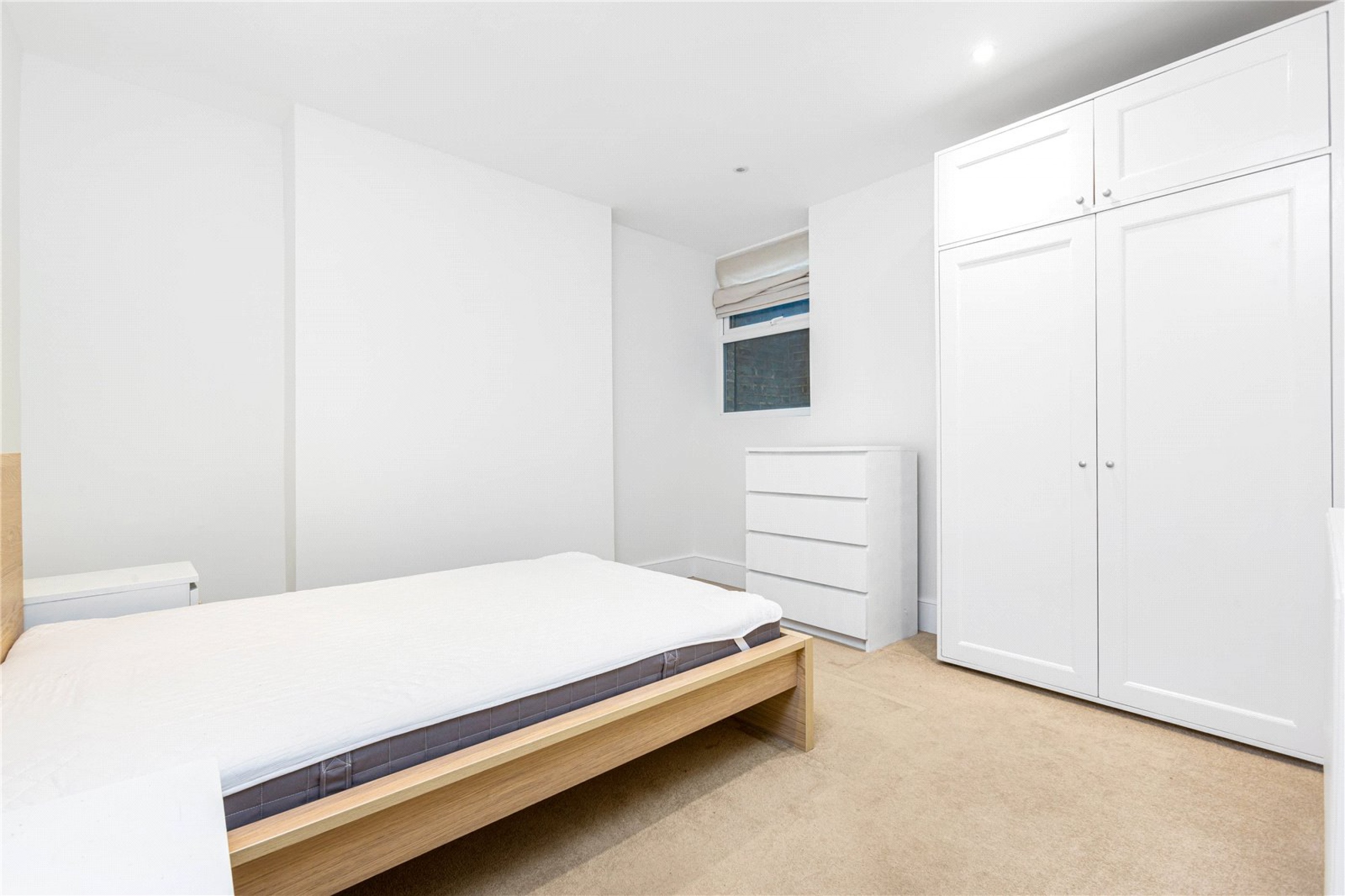 Images for London EAID:163099177 BID:FLS