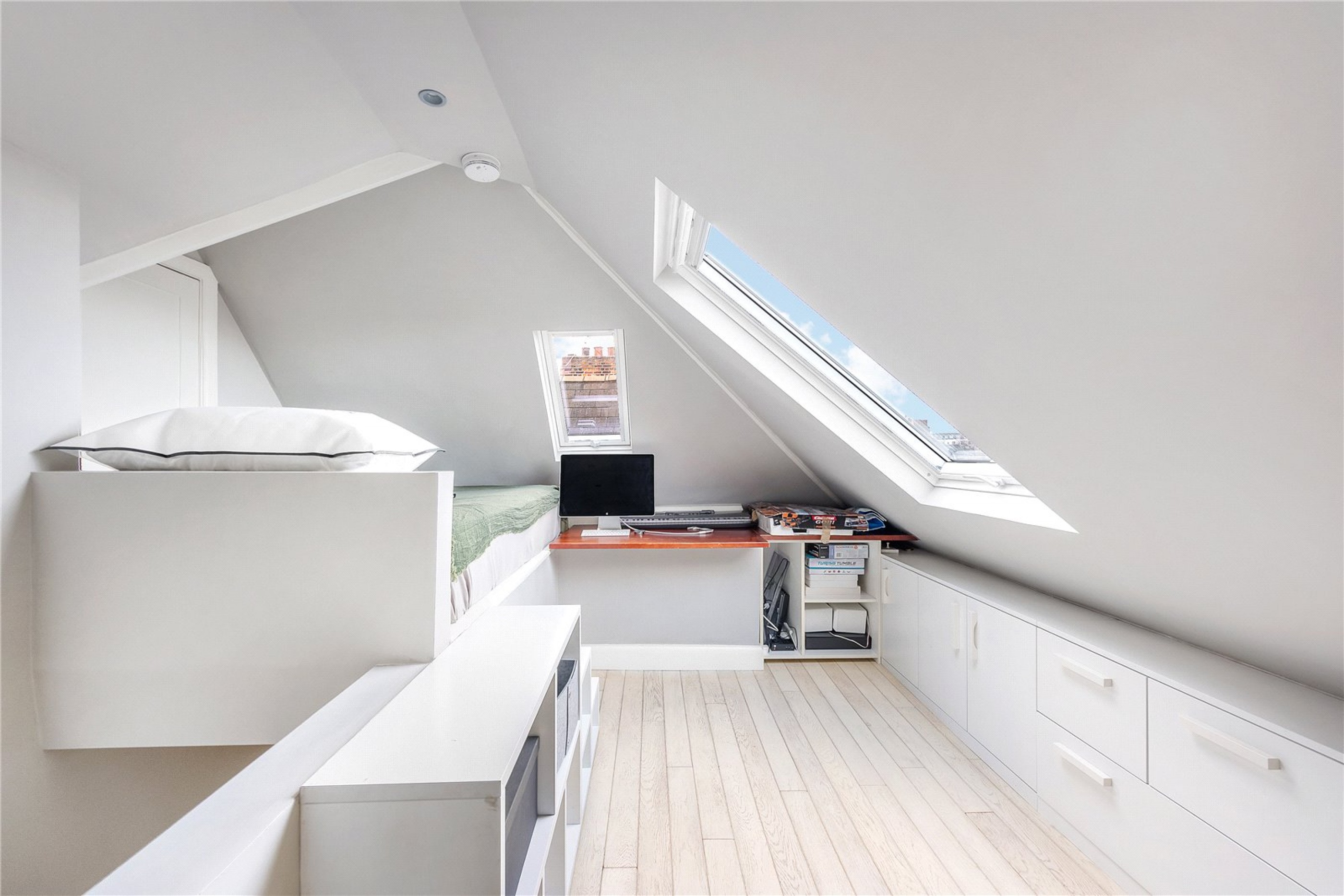 Images for London EAID:4101633374 BID:FLS