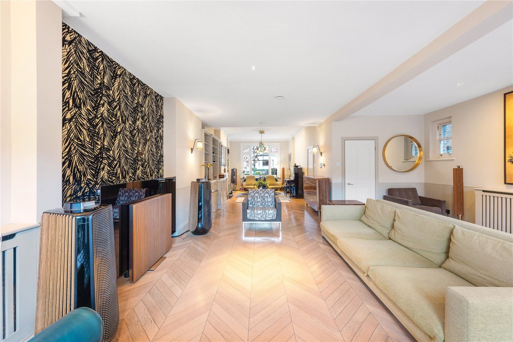 Images for London EAID:4101633374 BID:FLS