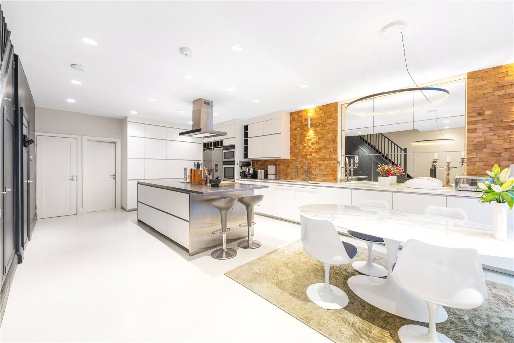 Images for London EAID:4101633374 BID:FLS