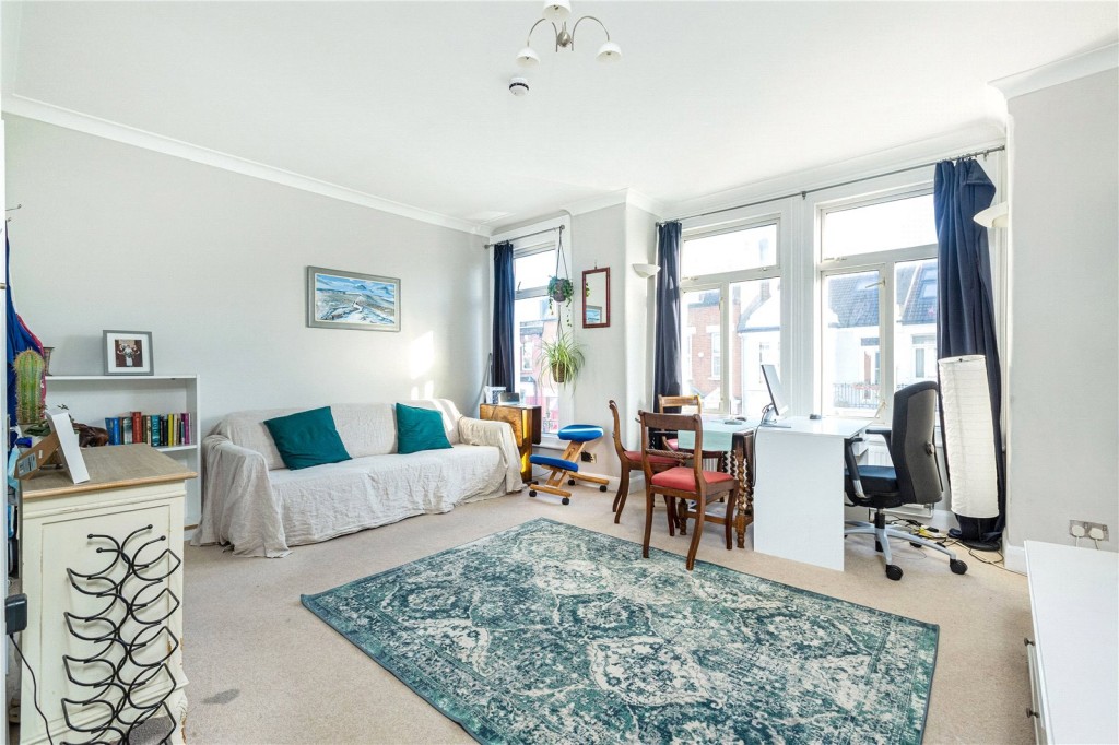 Images for Fulham EAID:4101633374 BID:FLS