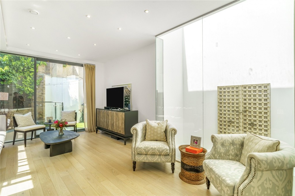 Images for Fulham, London EAID:163099177 BID:FLS