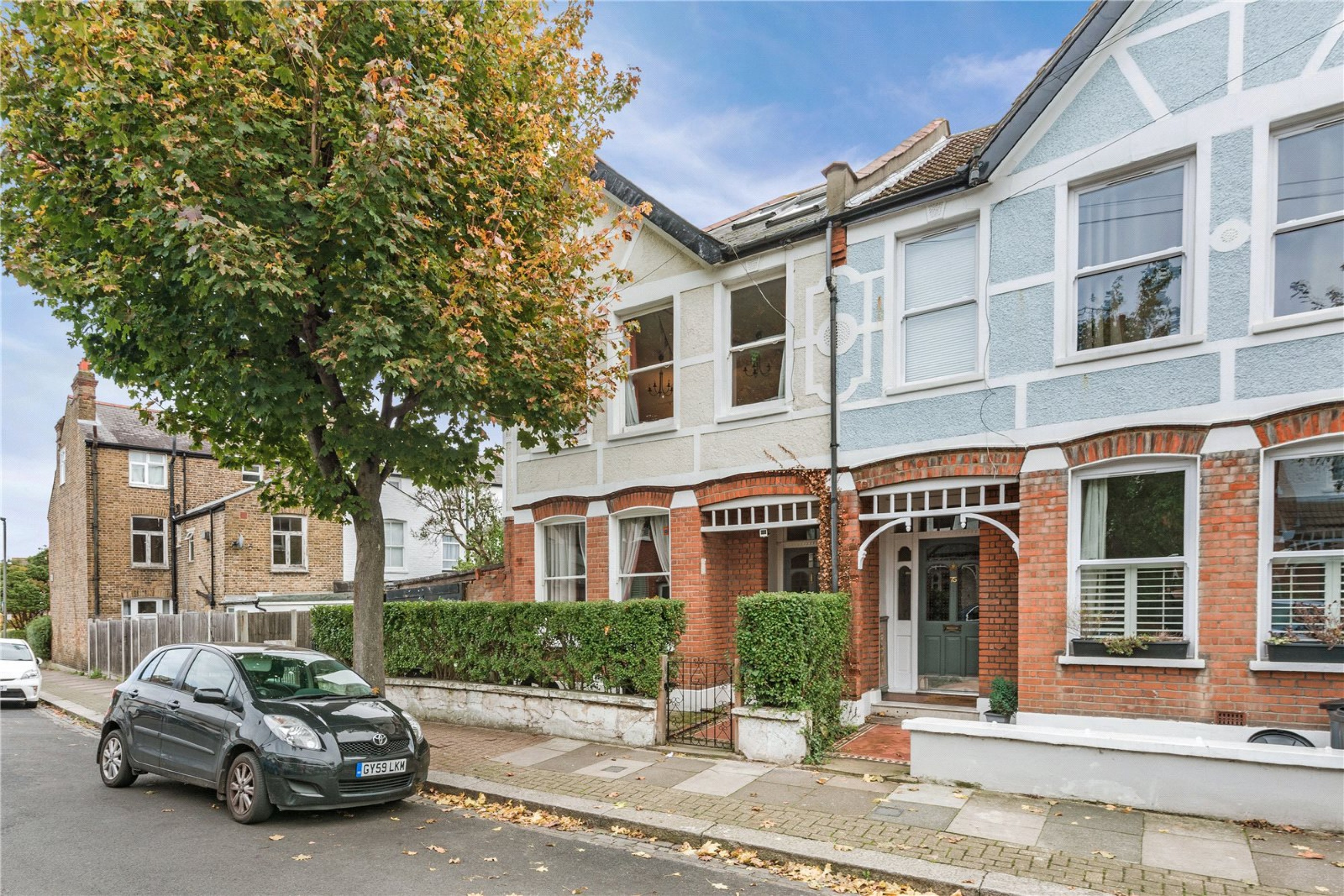 Images for London EAID:4101633374 BID:BLM