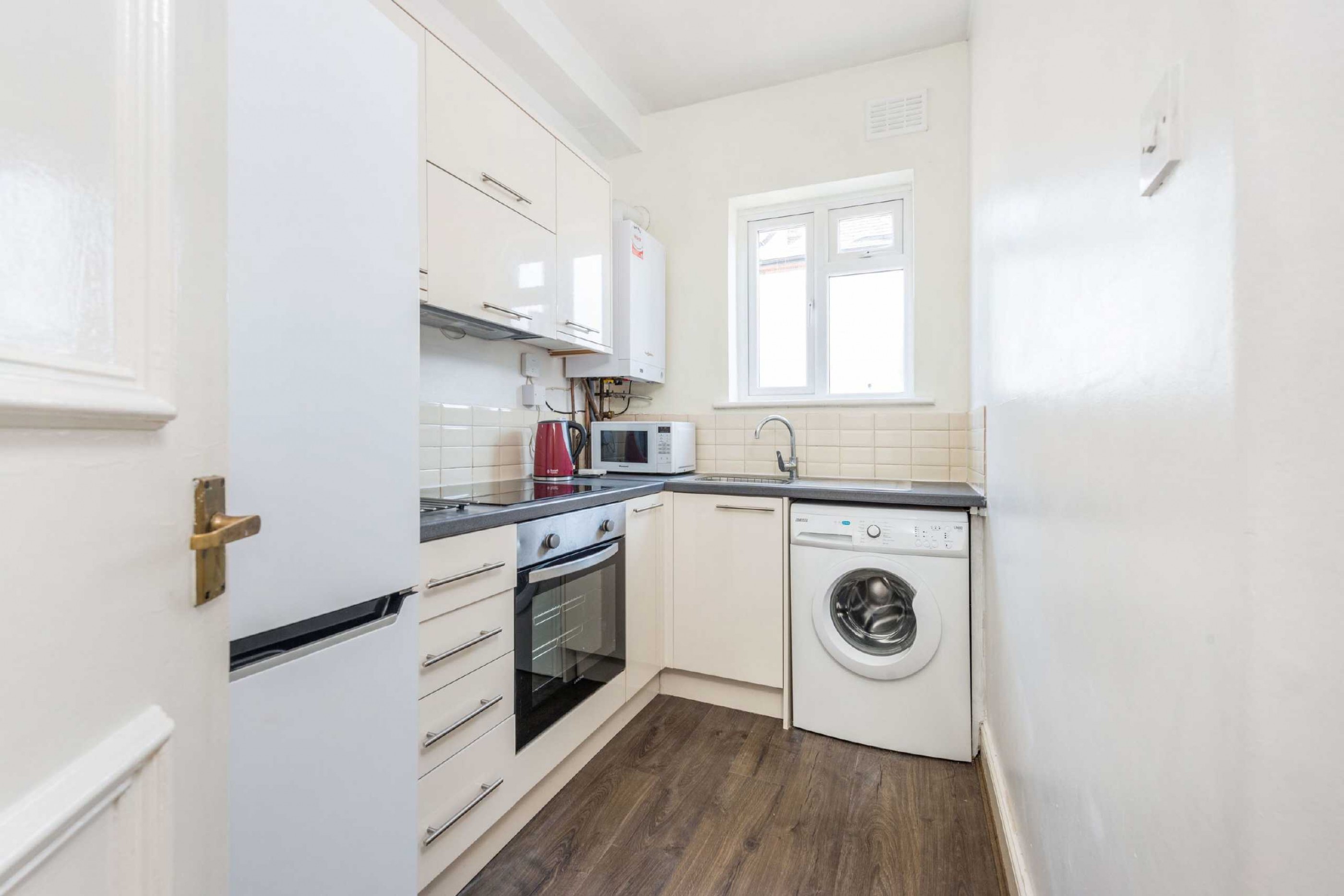 Images for Furzedown EAID:163099177 BID:FRD
