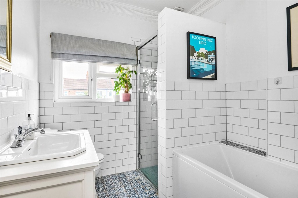 Images for Mitcham EAID:163099177 BID:FRD