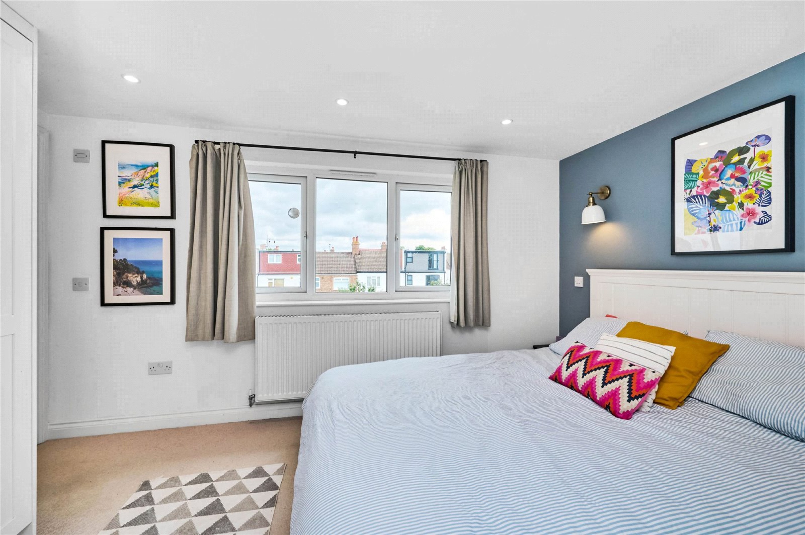 Images for Mitcham EAID:163099177 BID:FRD