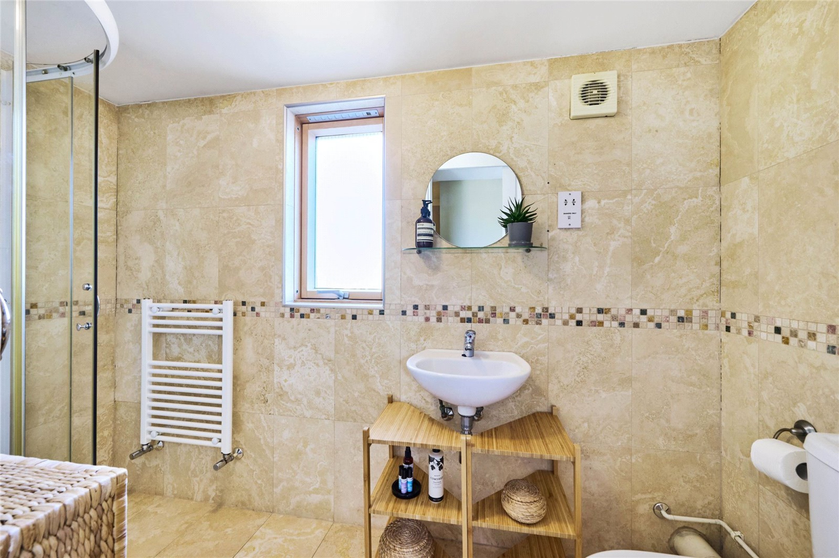 Images for Furzedown EAID:163099177 BID:FRD