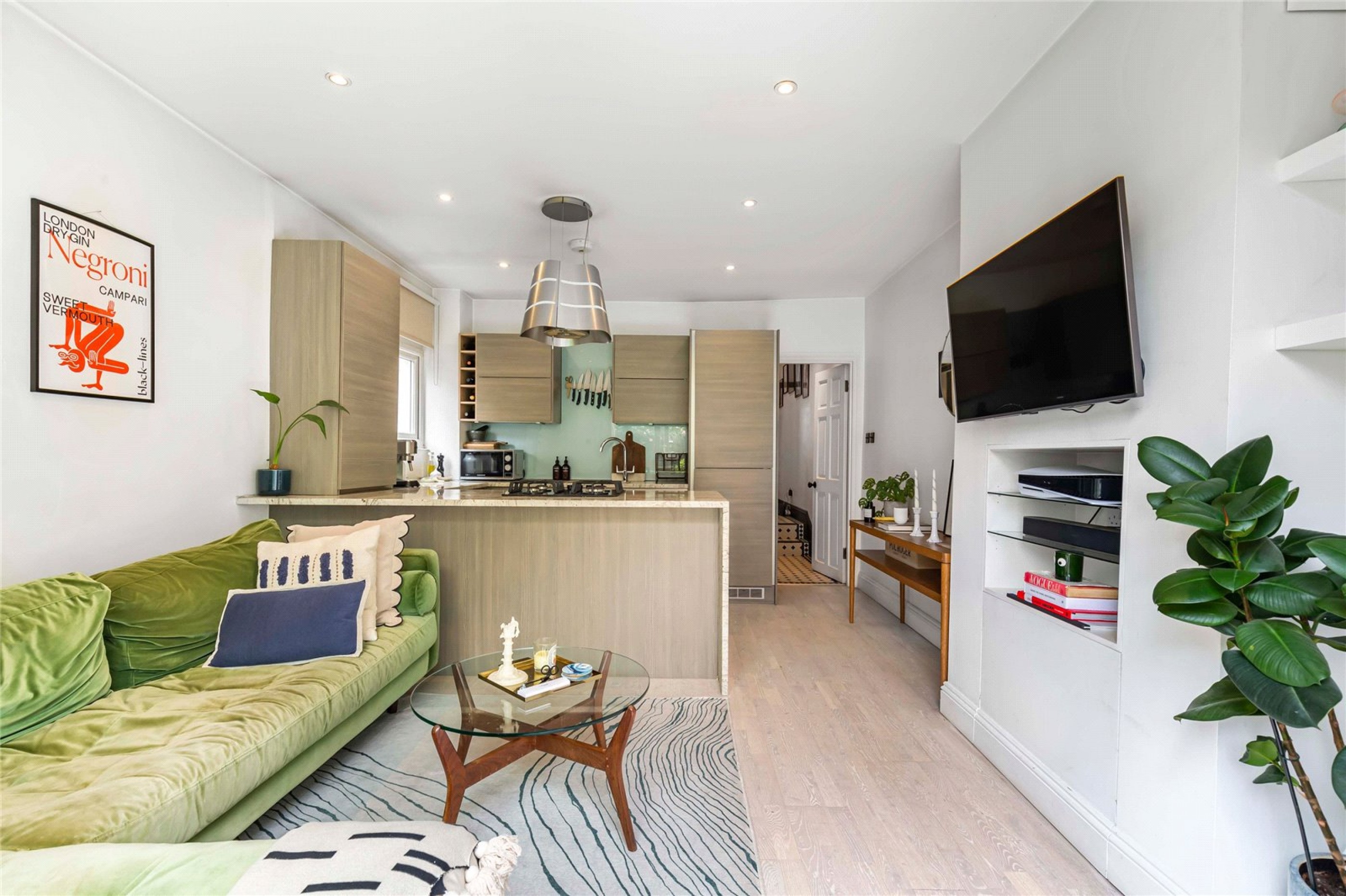 Images for Mitcham EAID:163099177 BID:FRD