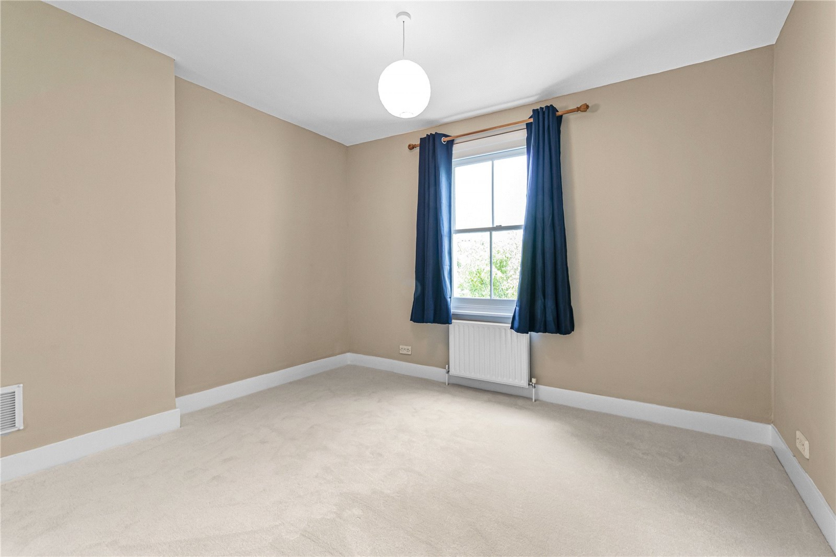 Images for London EAID:163099177 BID:FRD