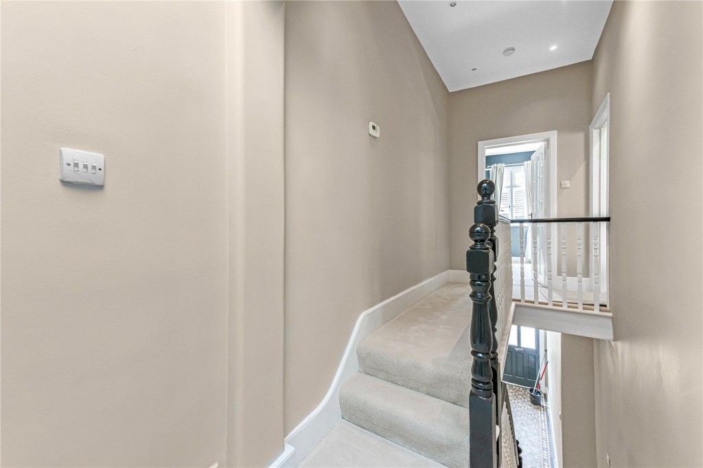 Images for London EAID:163099177 BID:FRD