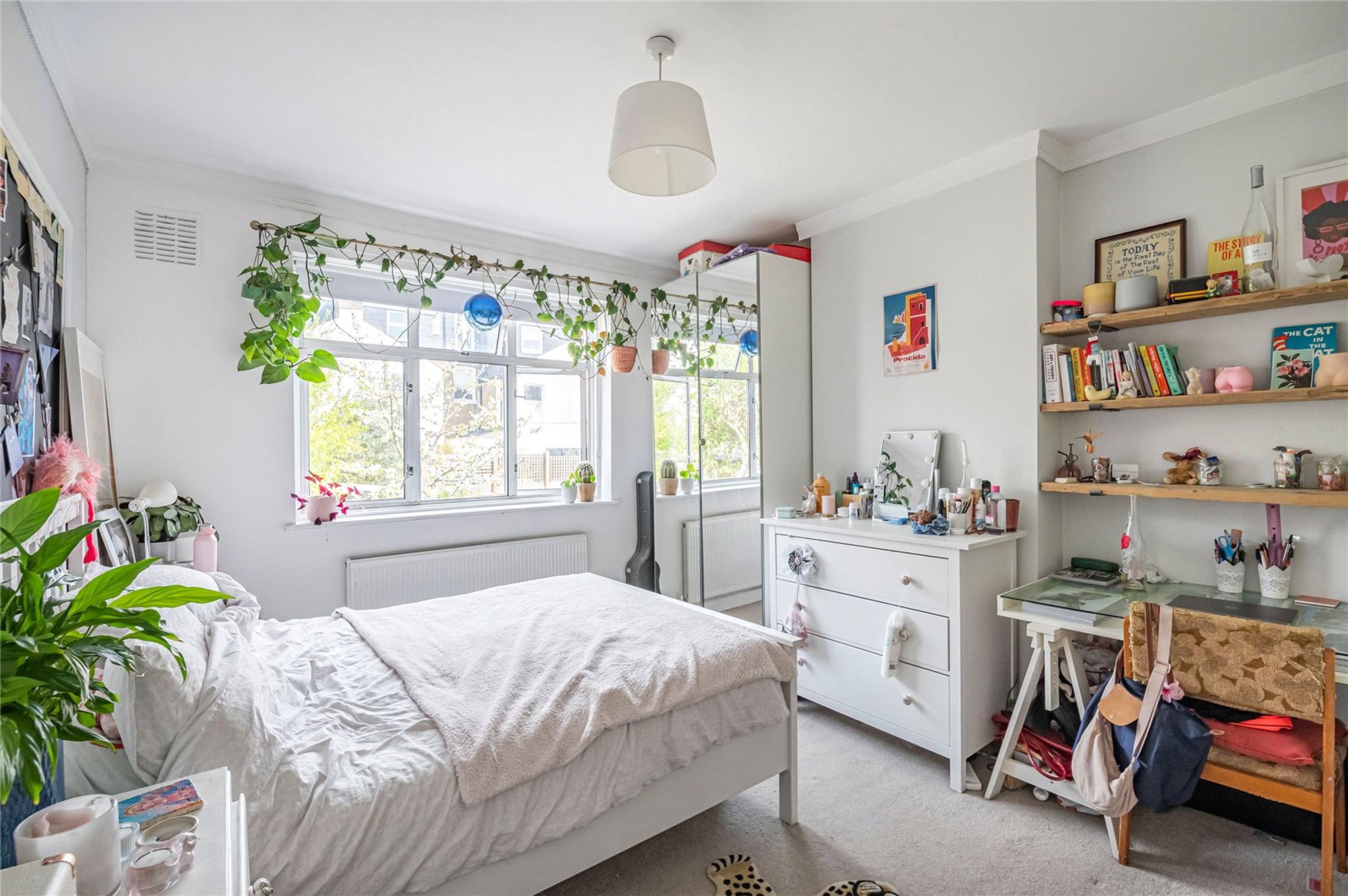 Images for Furzedown EAID:163099177 BID:FRD