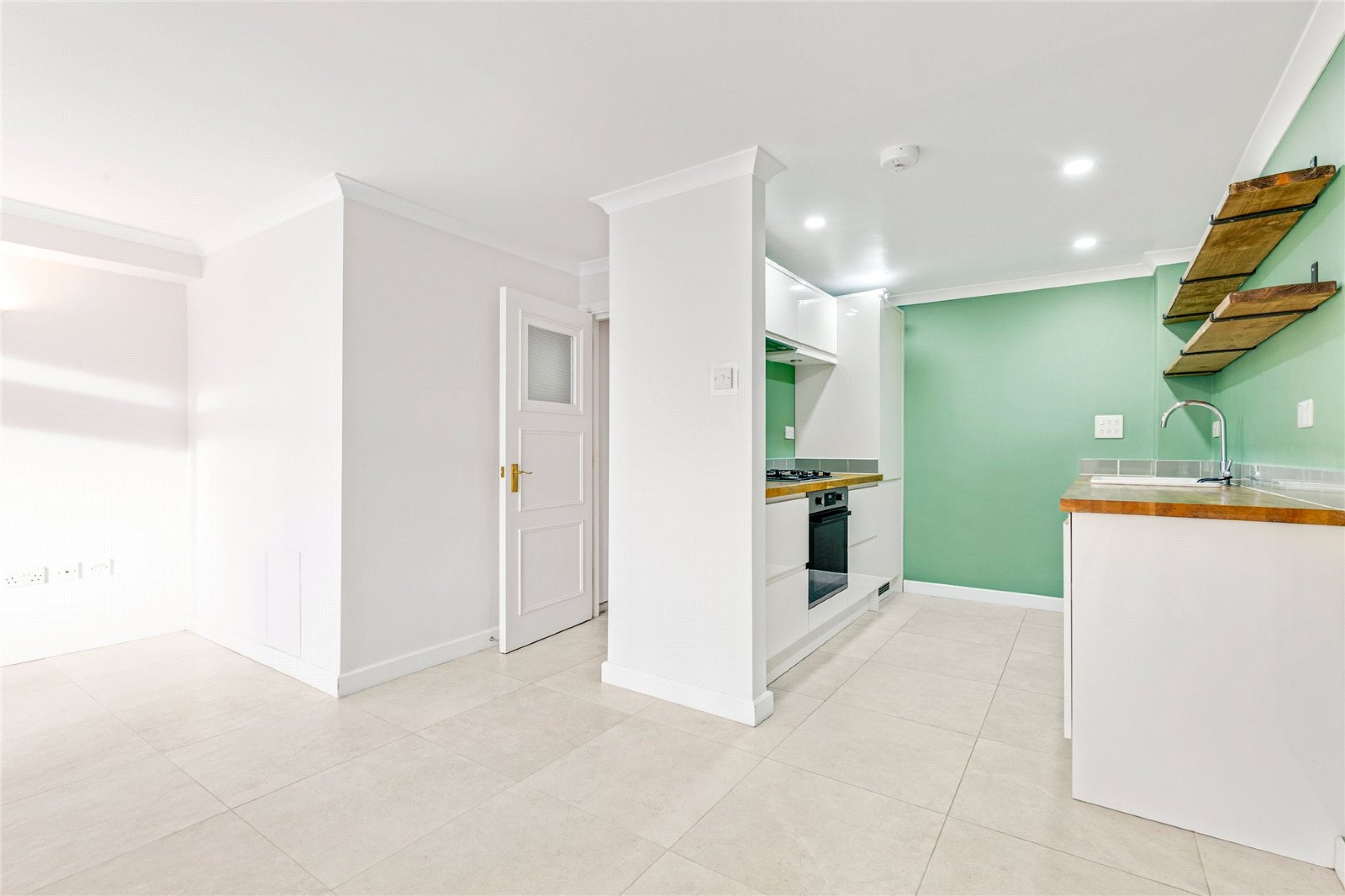 Images for Furzedown EAID:163099177 BID:FRD