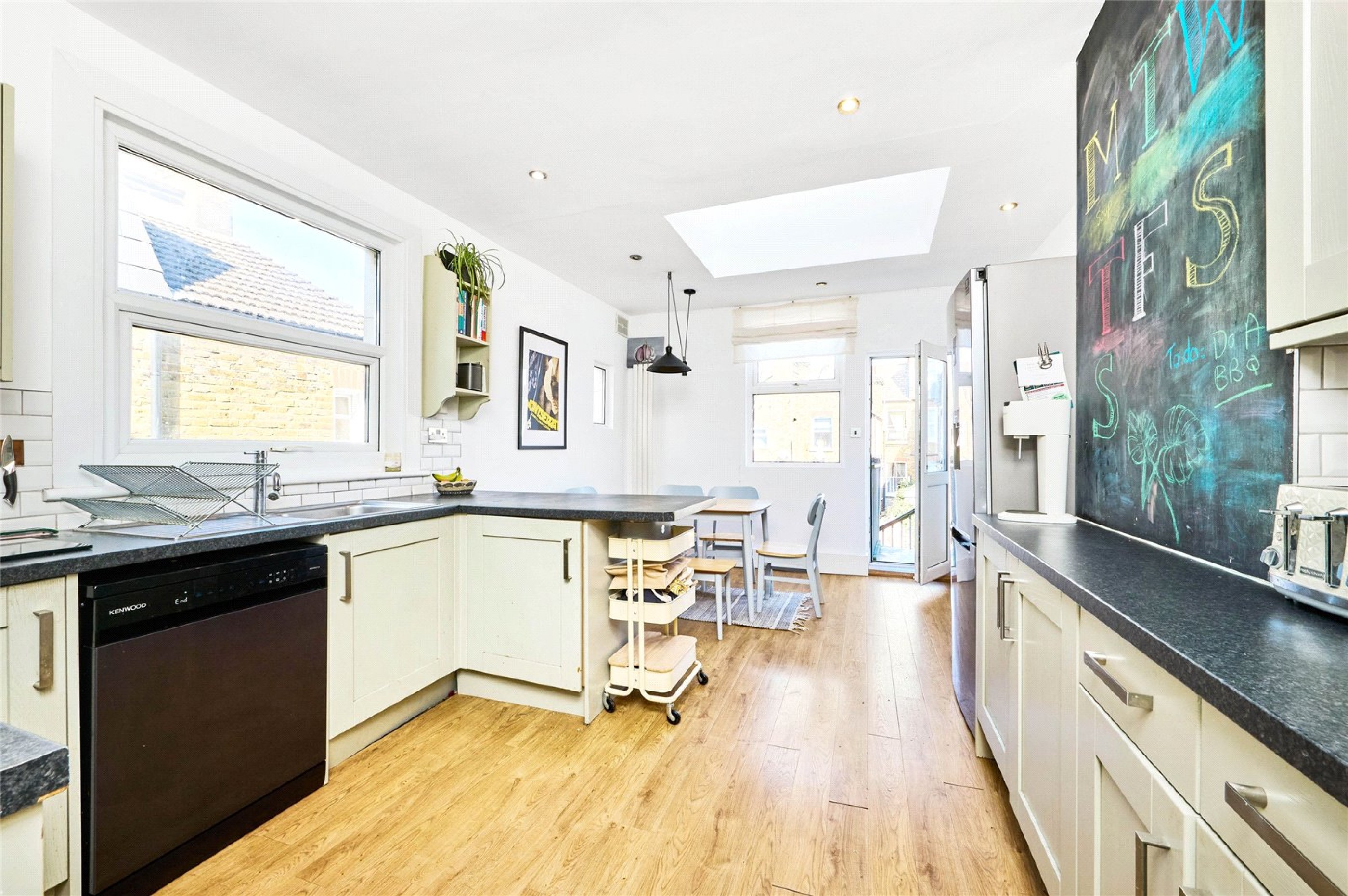 Images for Tooting EAID:163099177 BID:FRD