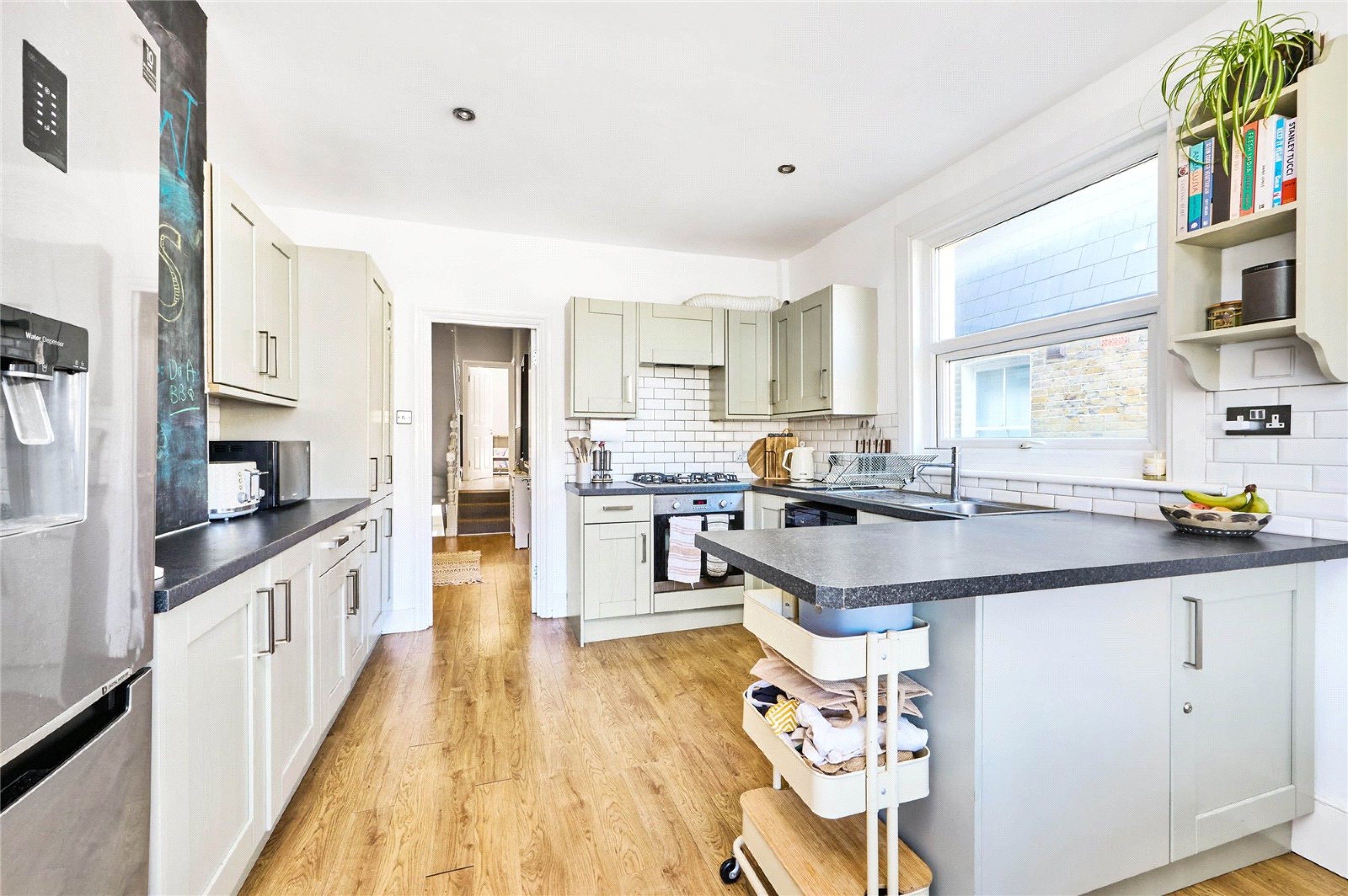 Images for Tooting EAID:163099177 BID:FRD