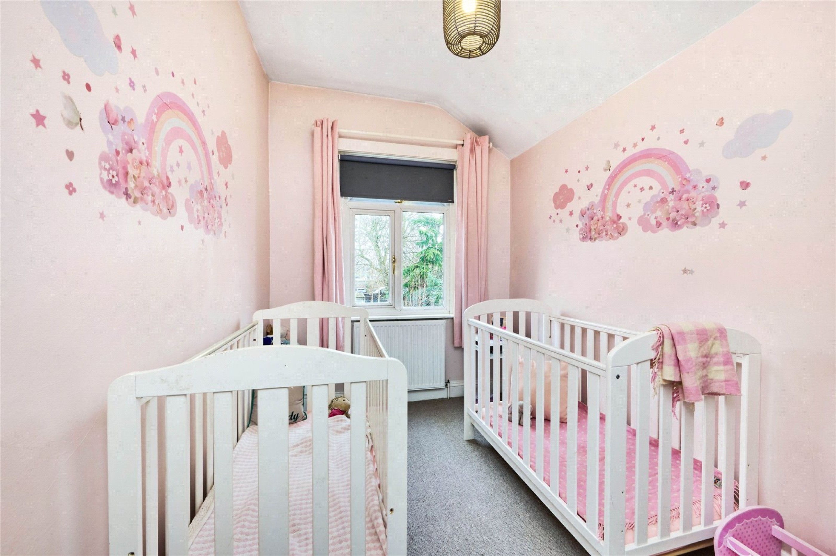 Images for Mitcham EAID:163099177 BID:FRD