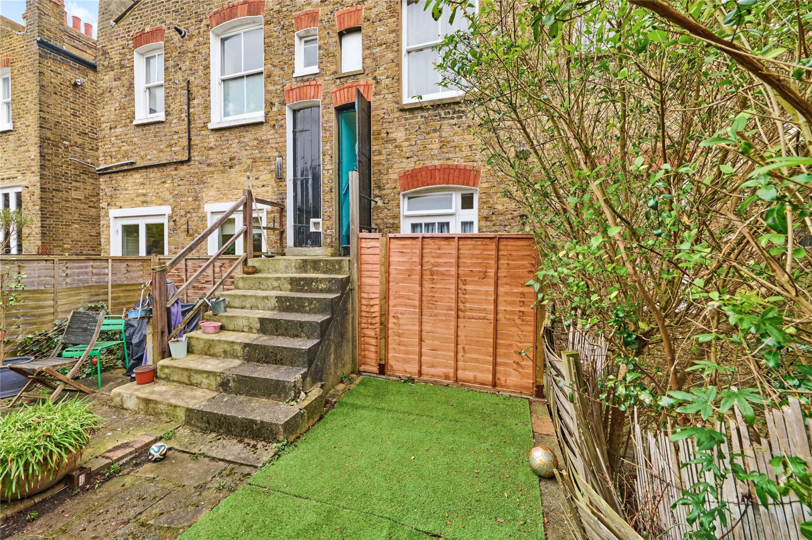 Images for London EAID:163099177 BID:FRD