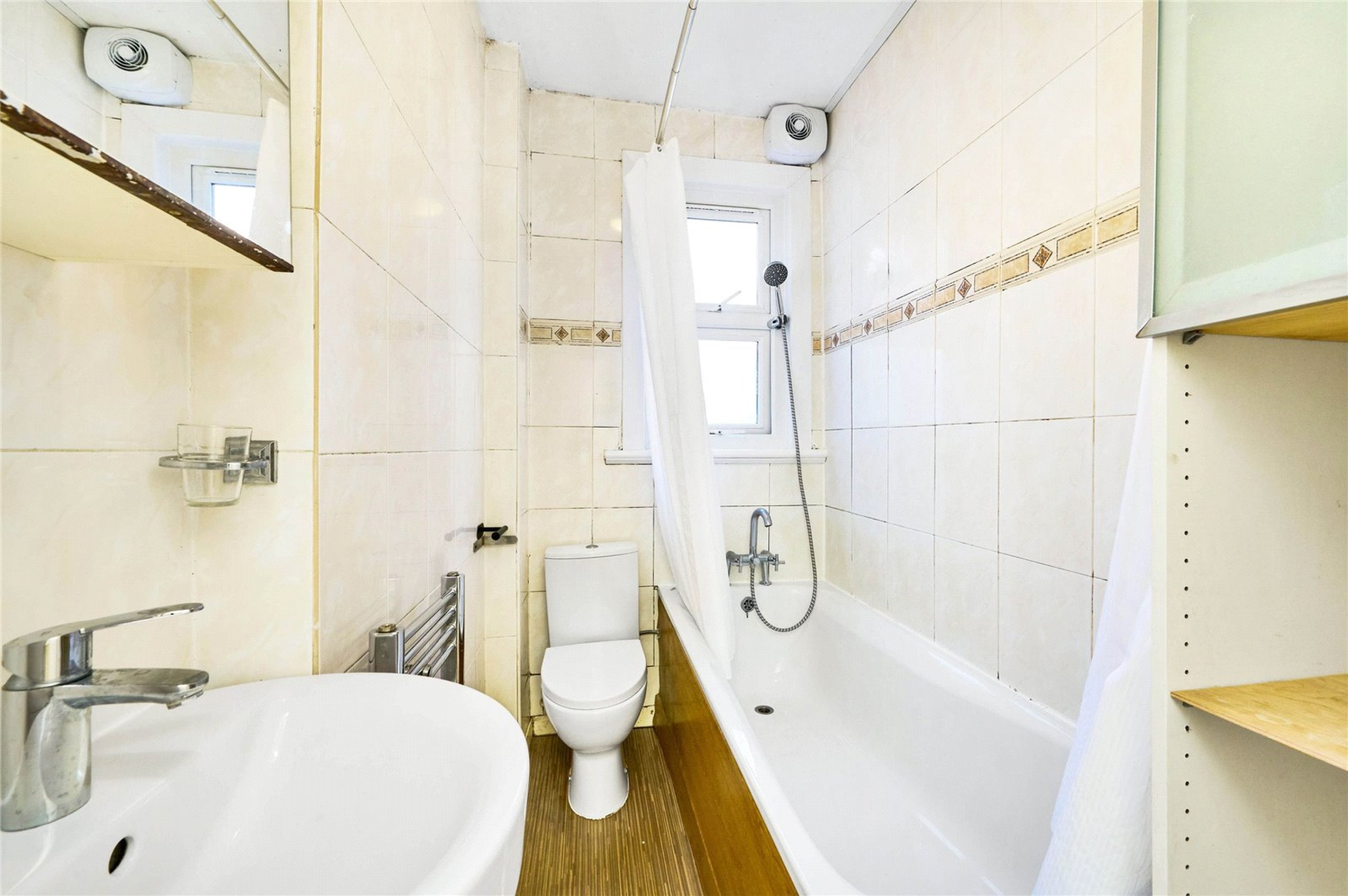 Images for Tooting EAID:163099177 BID:FRD