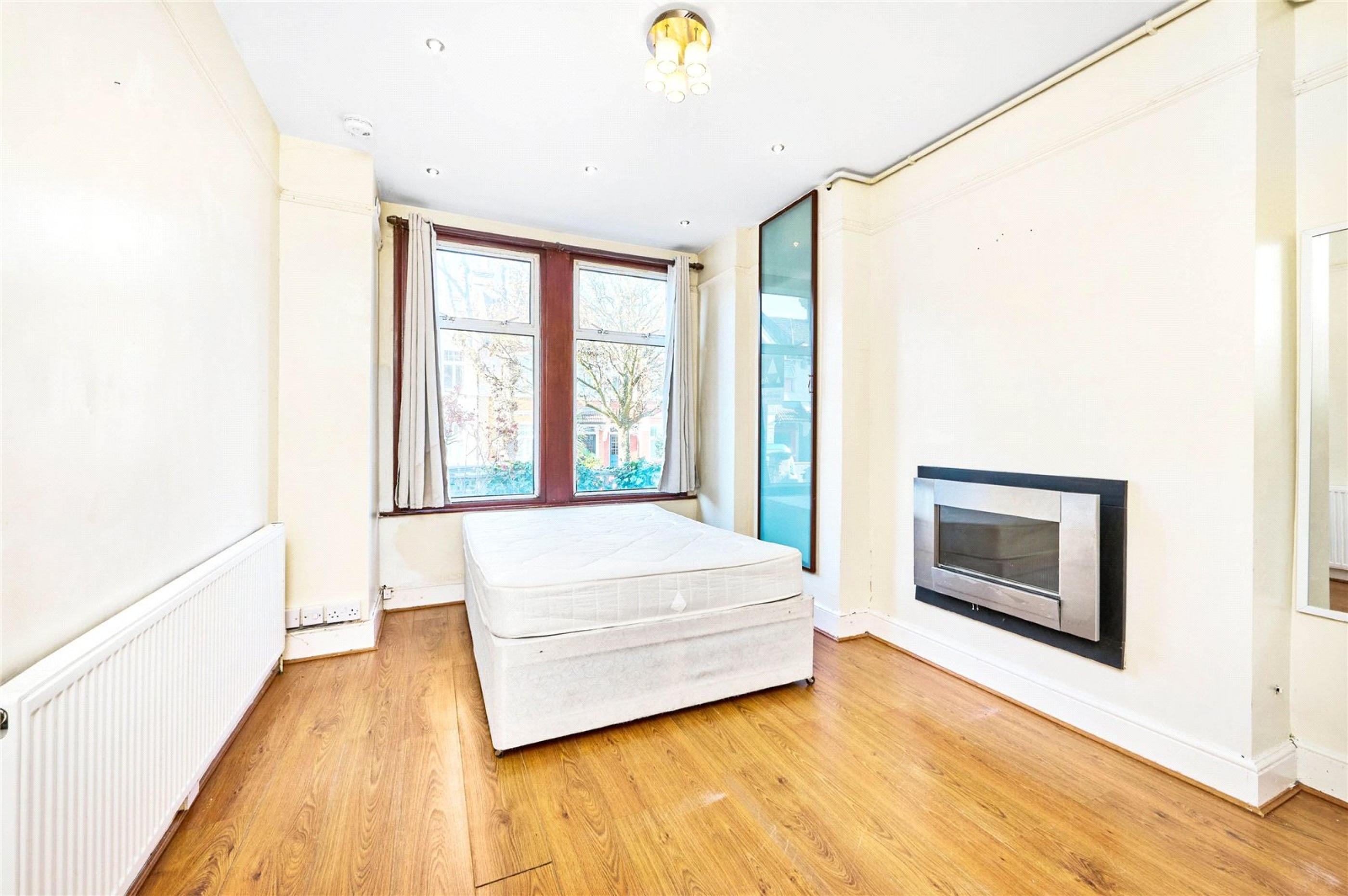 Images for Tooting EAID:163099177 BID:FRD