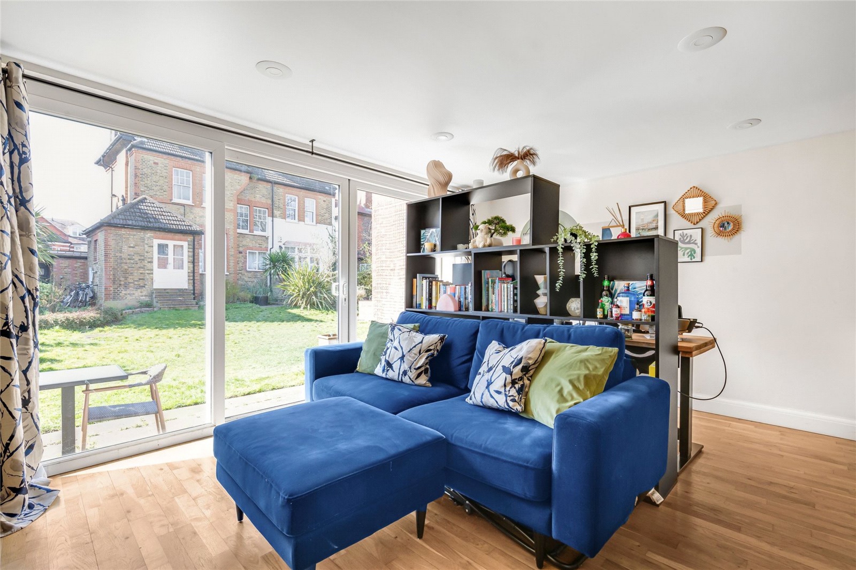 Images for London EAID:163099177 BID:FRD