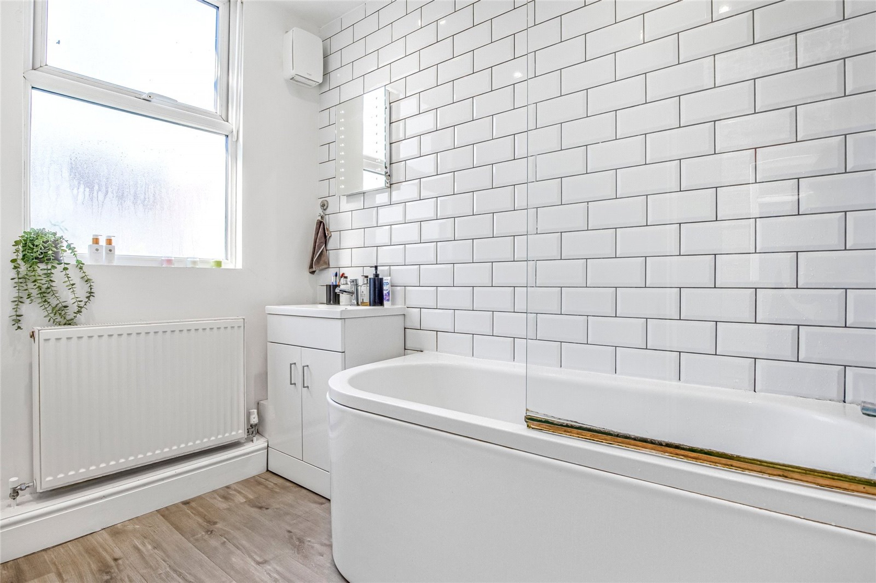 Images for Tooting EAID:163099177 BID:FRD
