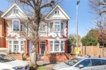 Gracedale Road, Furzedown, SW16