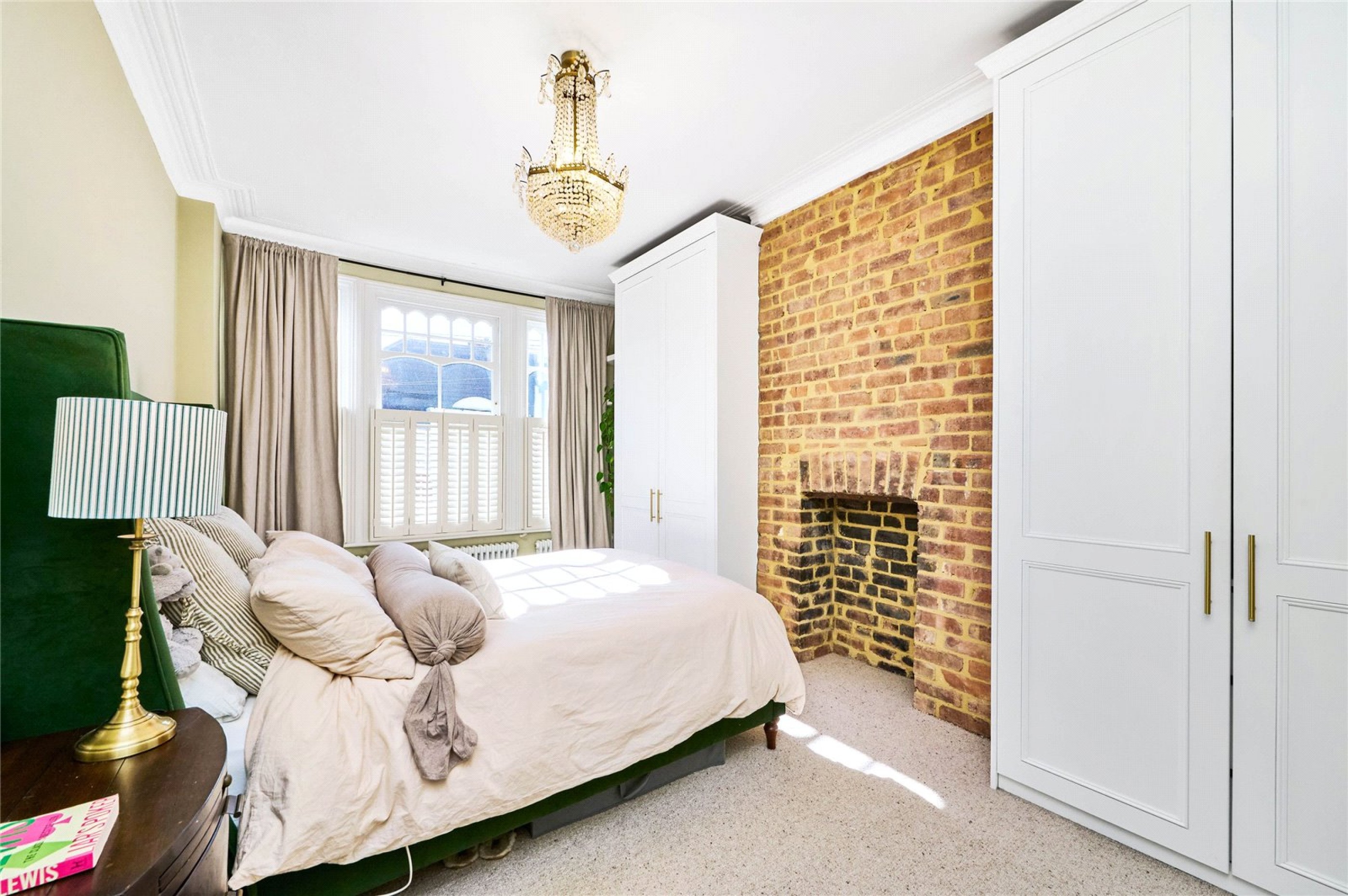 Images for Mitcham EAID:163099177 BID:FRD