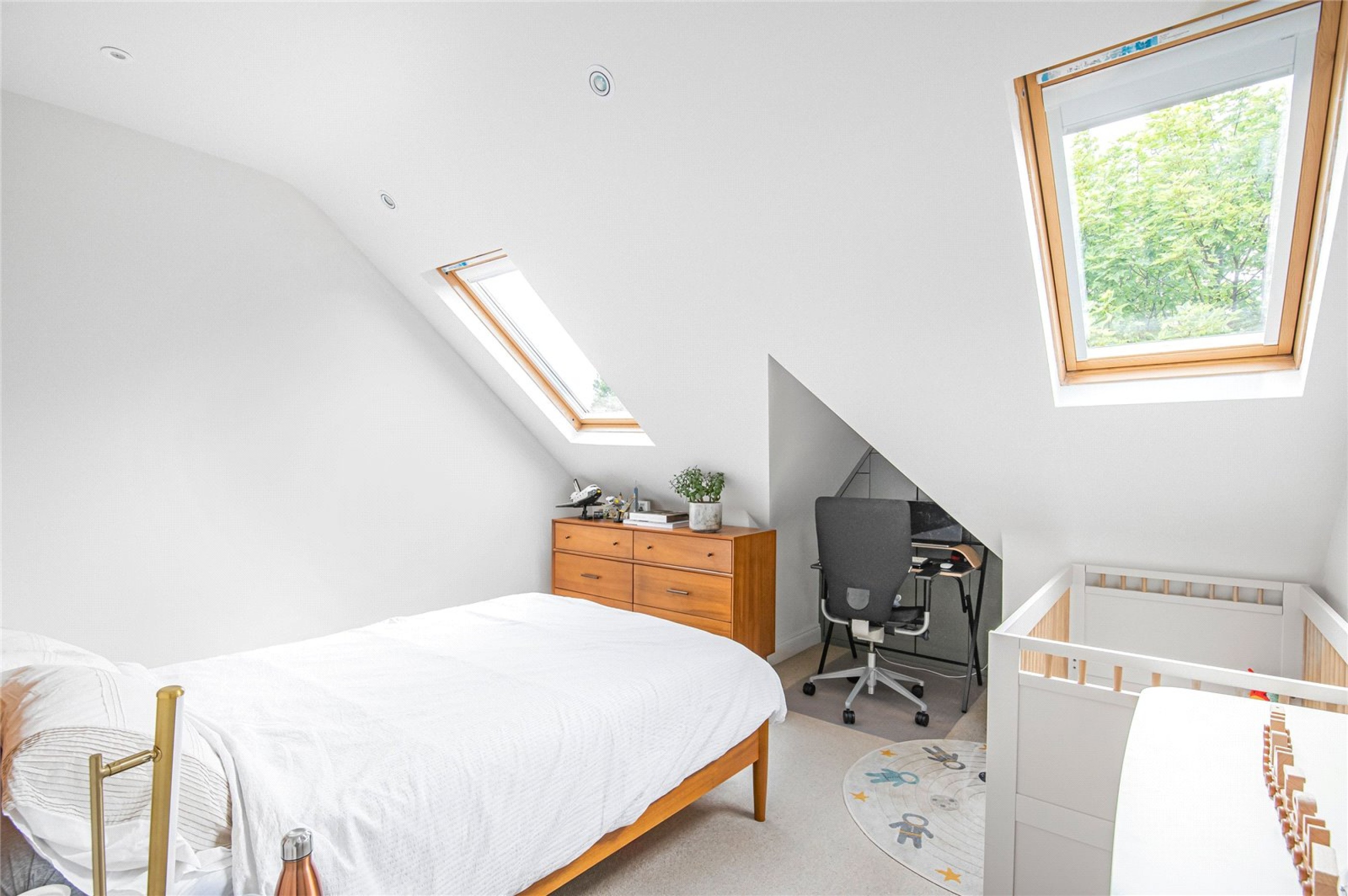 Images for Furzedown EAID:163099177 BID:FRD