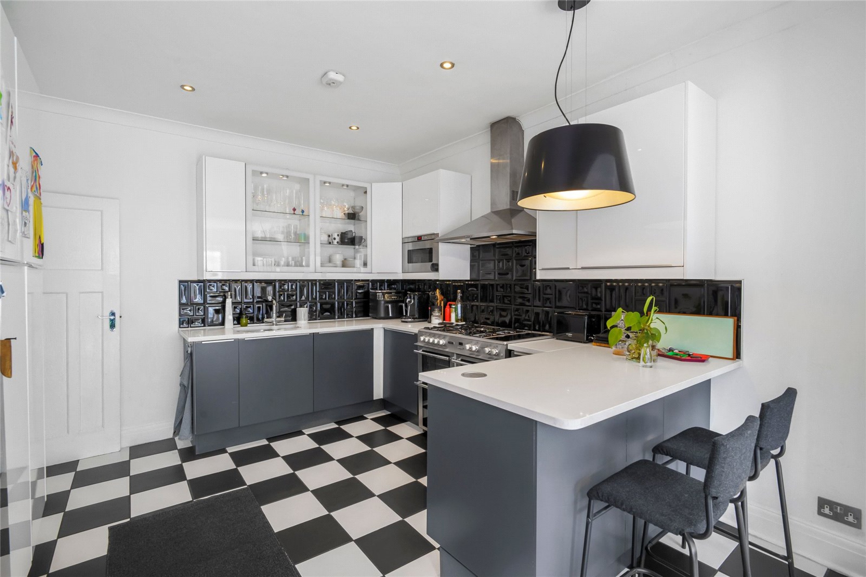 Images for Streatham Vale EAID:163099177 BID:FRD