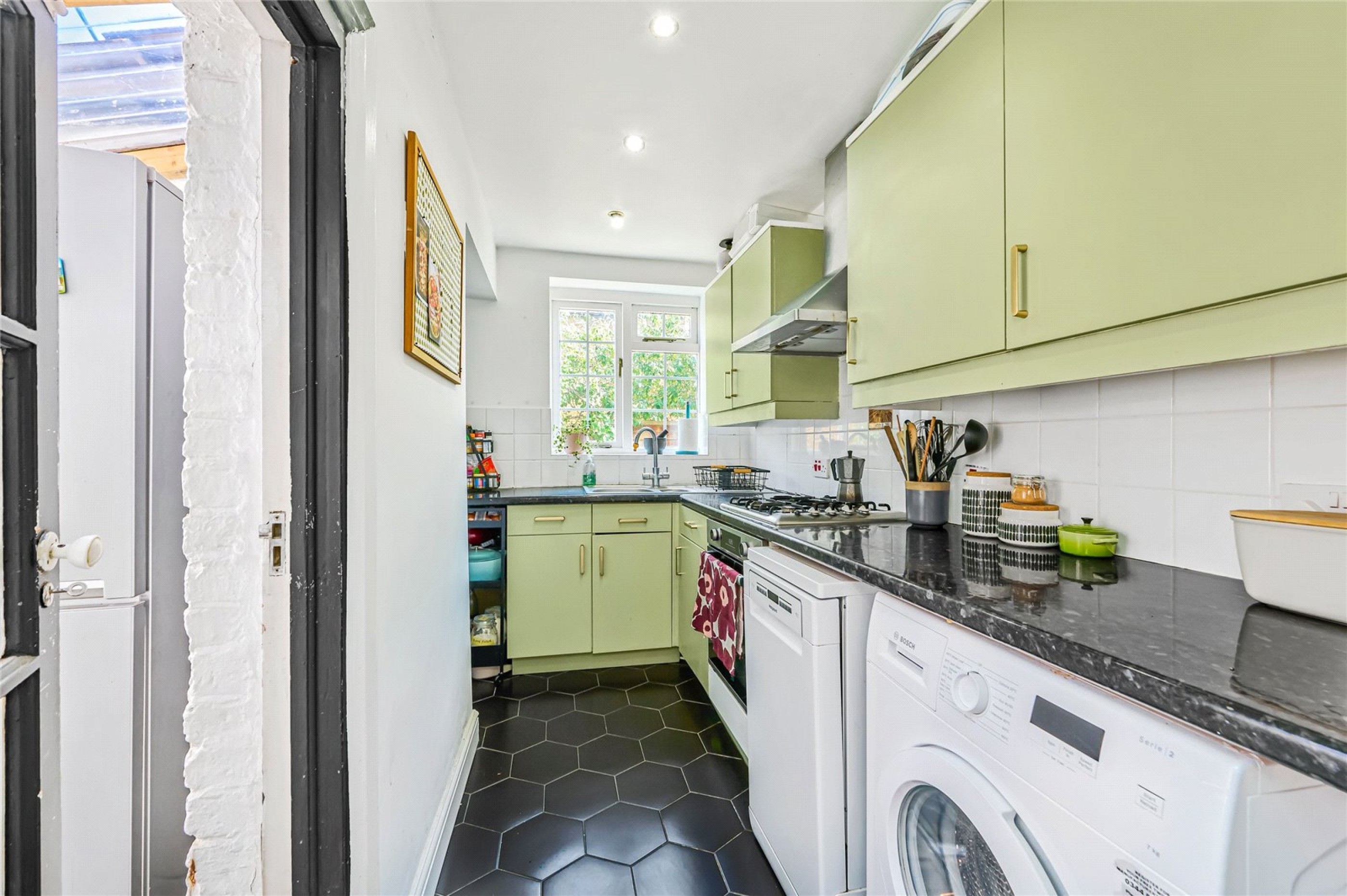 Images for Furzedown EAID:163099177 BID:FRD